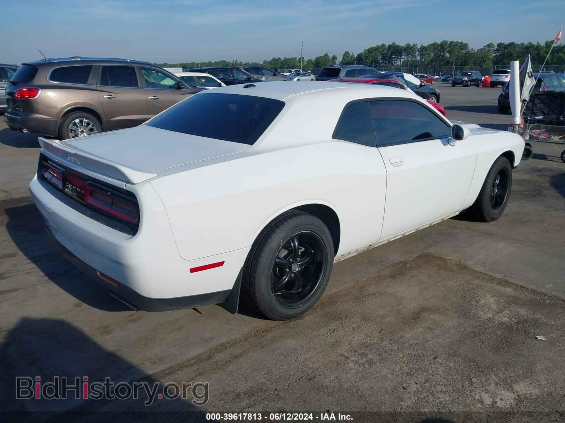 2018 DODGE CHALLENGER - VIN: 2C3CDZAG8JH127968 - Photo 4
