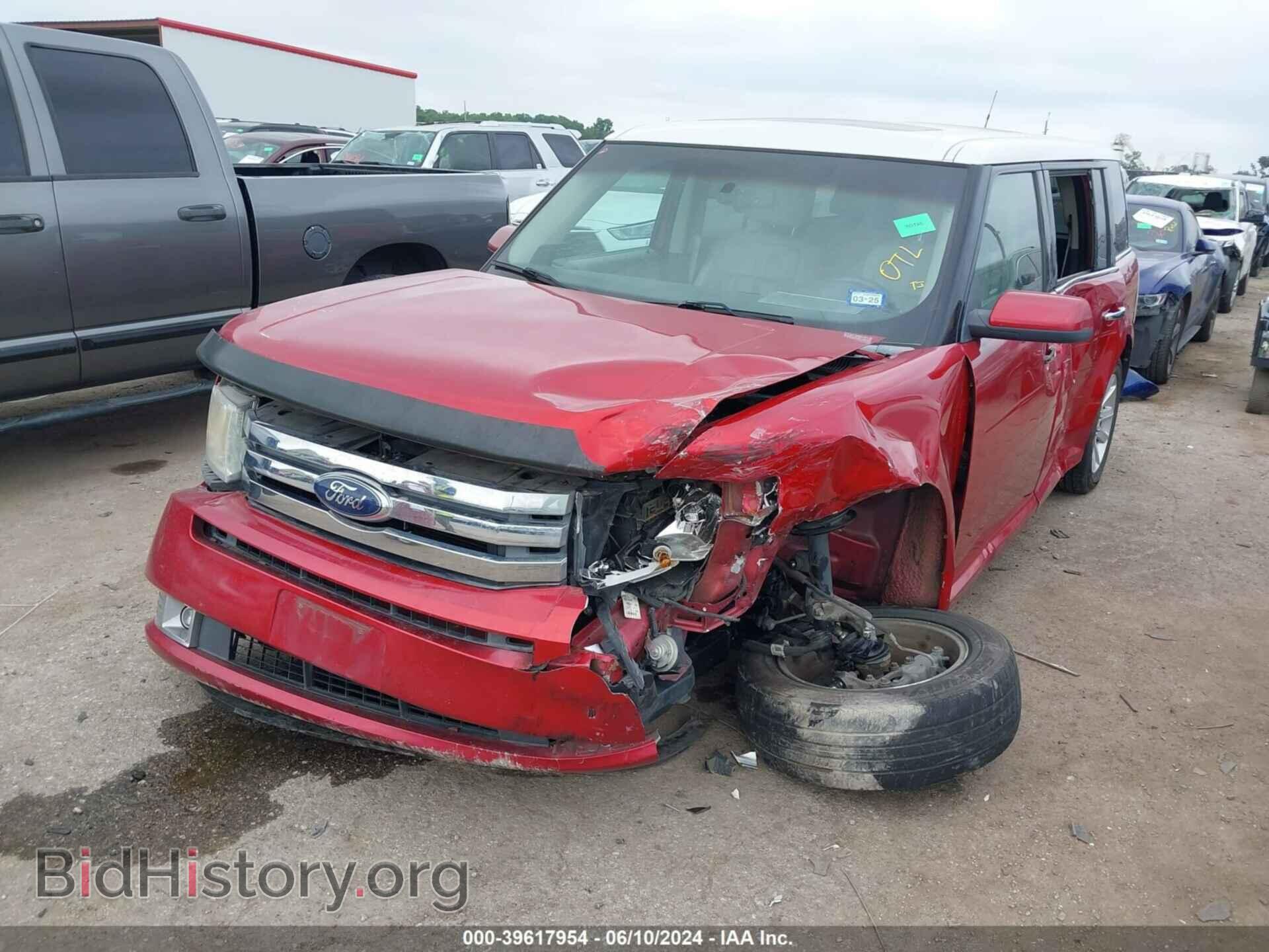 2010 FORD FLEX - VIN: 2FMGK5CC7ABA10189 - Photo 2