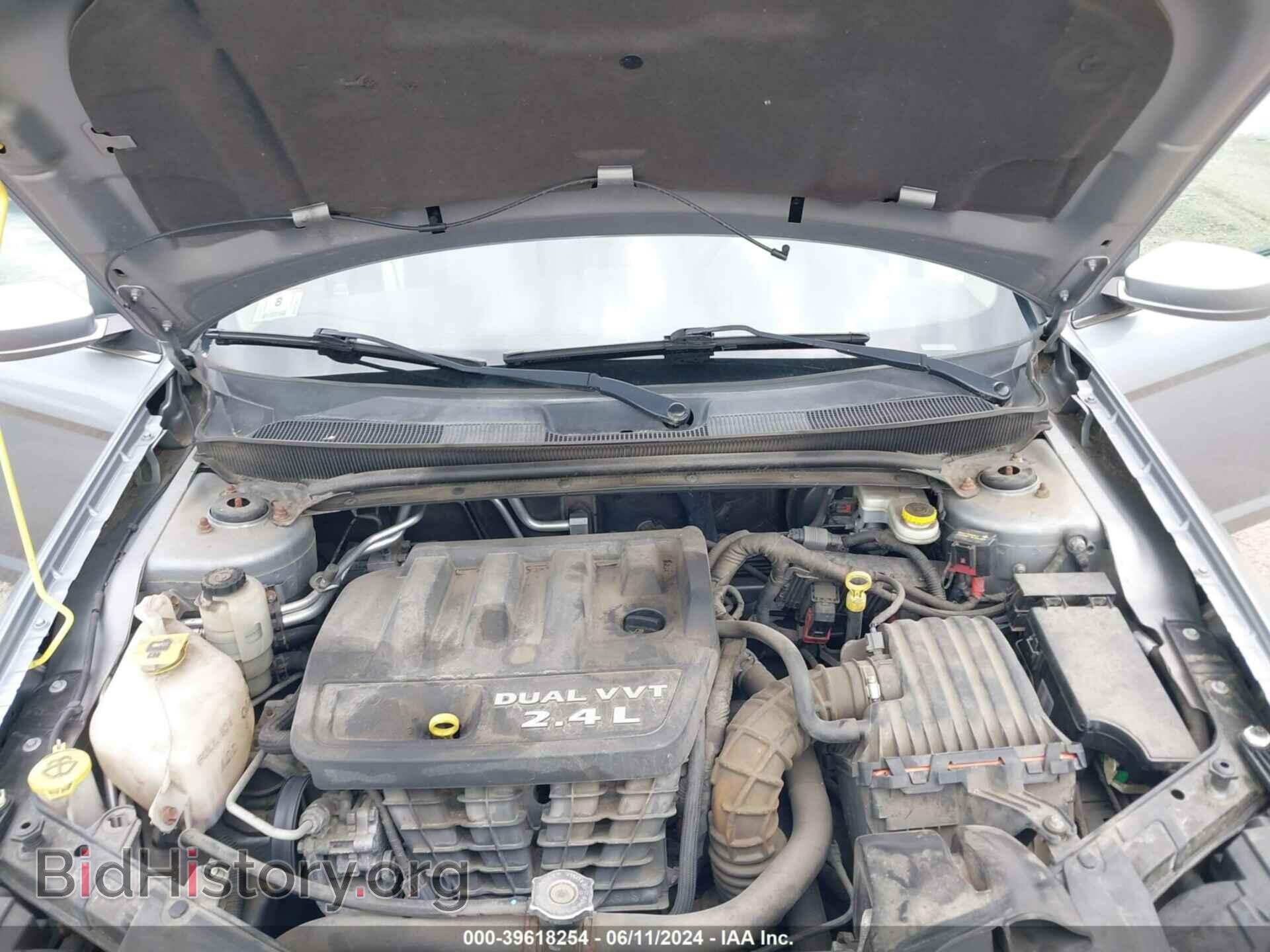2013 CHRYSLER 200 - VIN: 1C3CCBAB6DN561753 - Фото 10