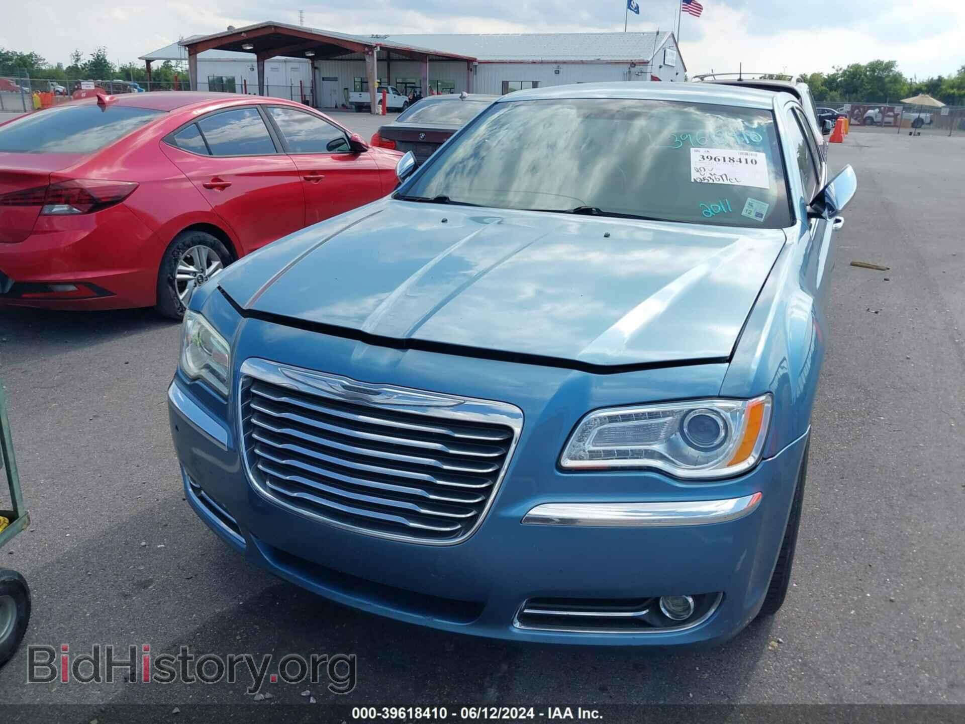 2011 CHRYSLER 300 - VIN: 2C3CA5CG4BH581053 - Фото 6