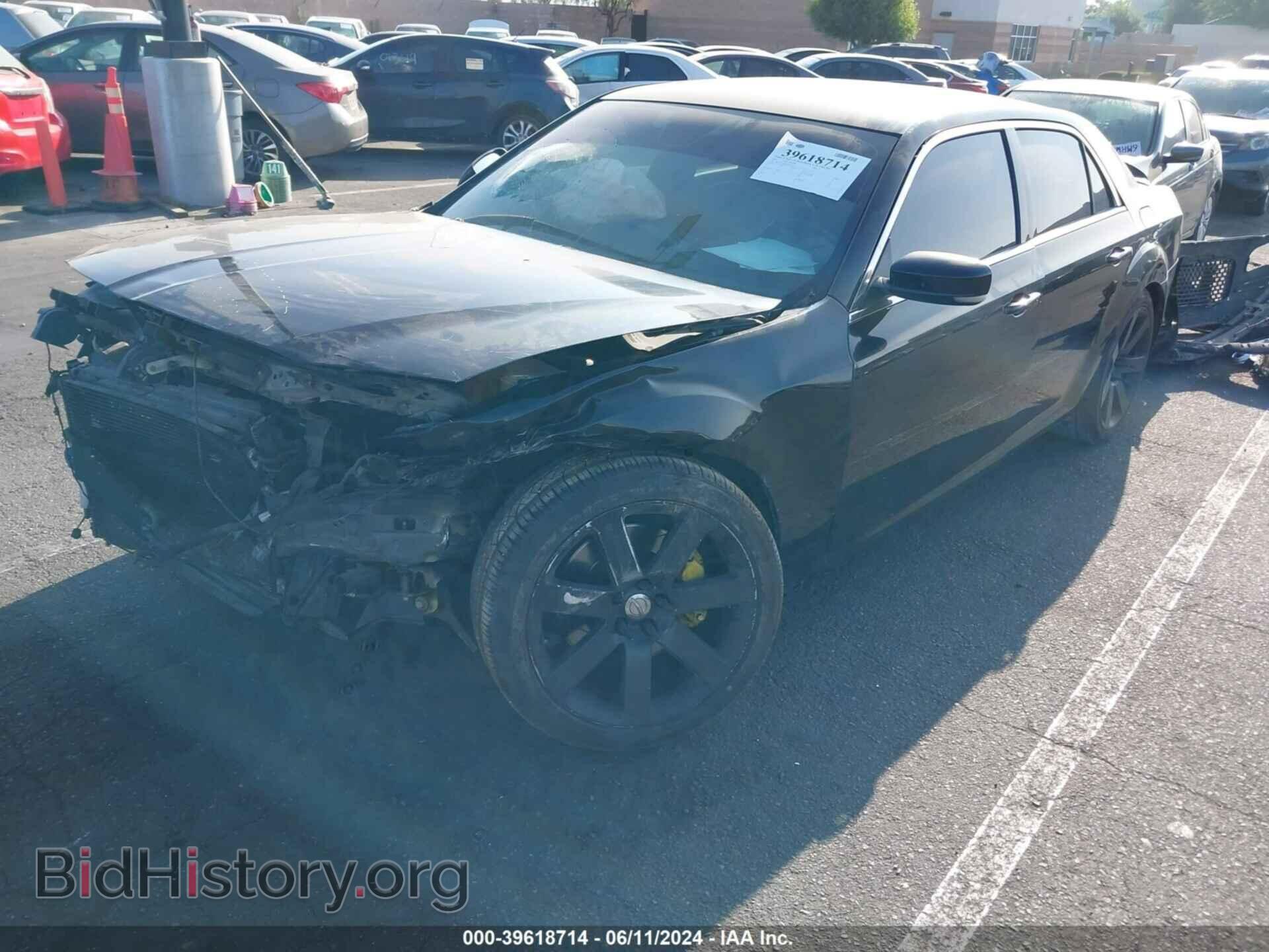 2012 CHRYSLER 300 - VIN: 2C3CCAFJ1CH801129 - Фото 2