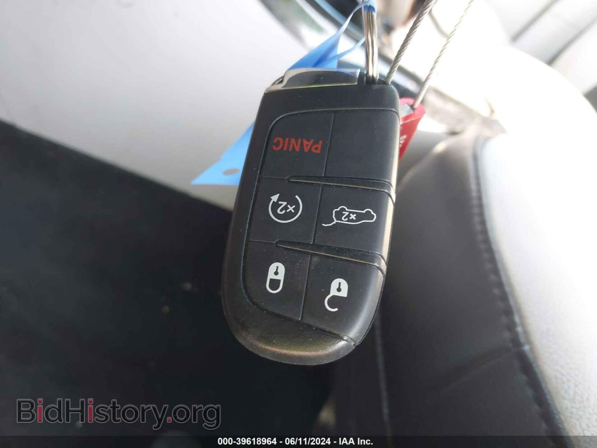 2018 JEEP COMPASS - VIN: 3C4NJDCB2JT355778 - Photo 11