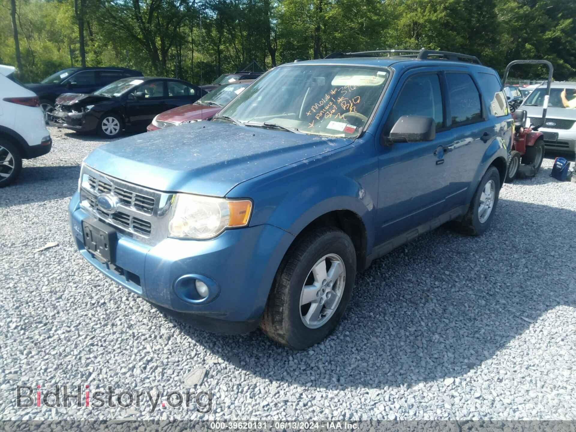2009 FORD ESCAPE - VIN: 1FMCU93749KA33532 - Фото 2