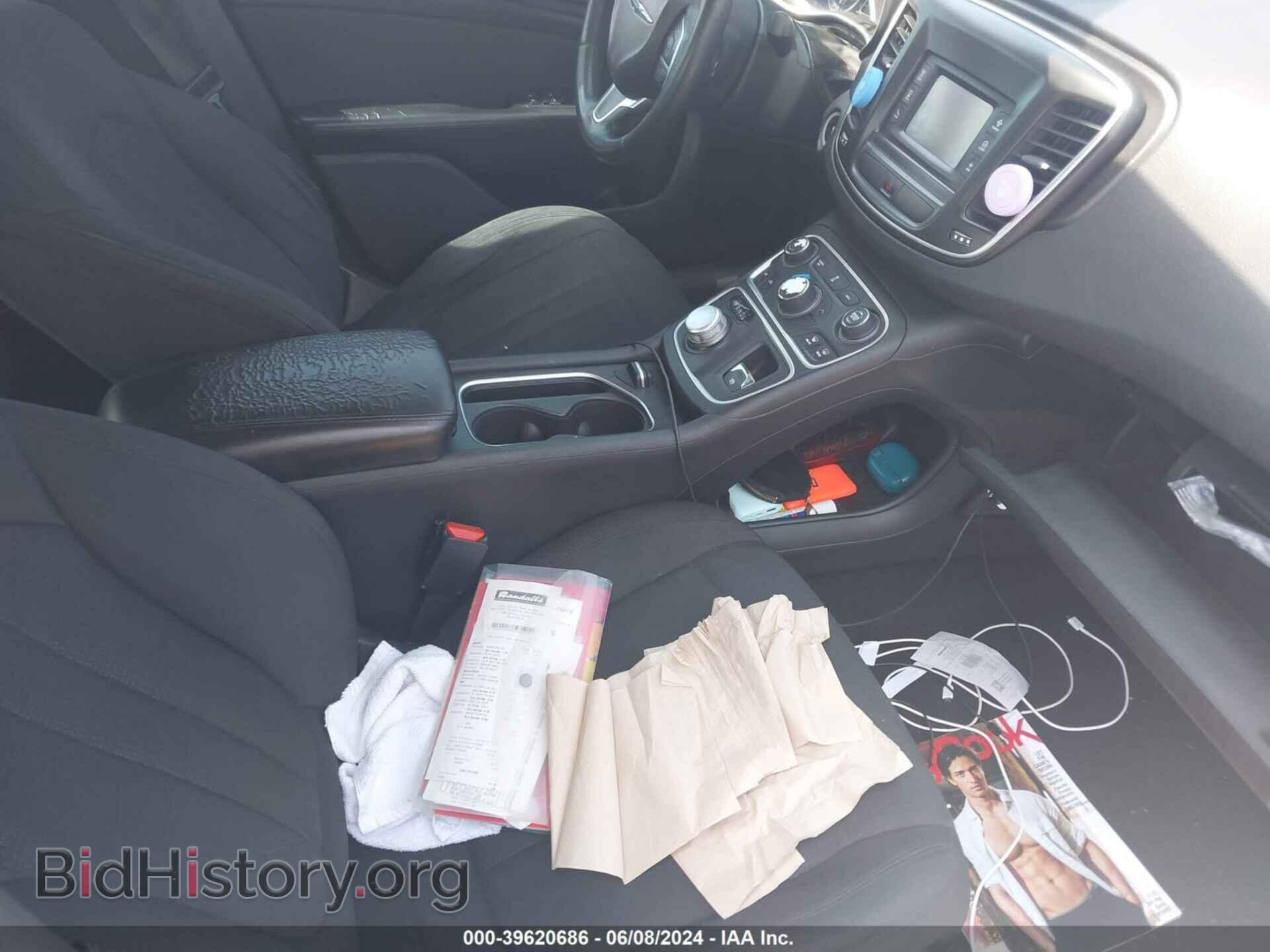 2016 CHRYSLER 200 - VIN: 1C3CCCAB6GN109585 - Фото 5