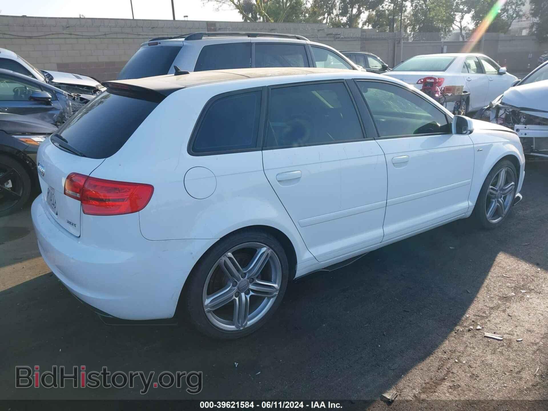 2012 AUDI A3 - VIN: WAUKFAFM8CA002016 - Фото 4