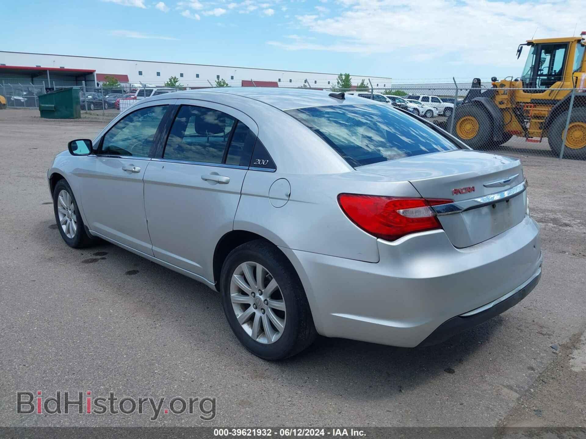 2012 CHRYSLER 200 - VIN: 1C3CCBBB0CN100982 - Фото 3