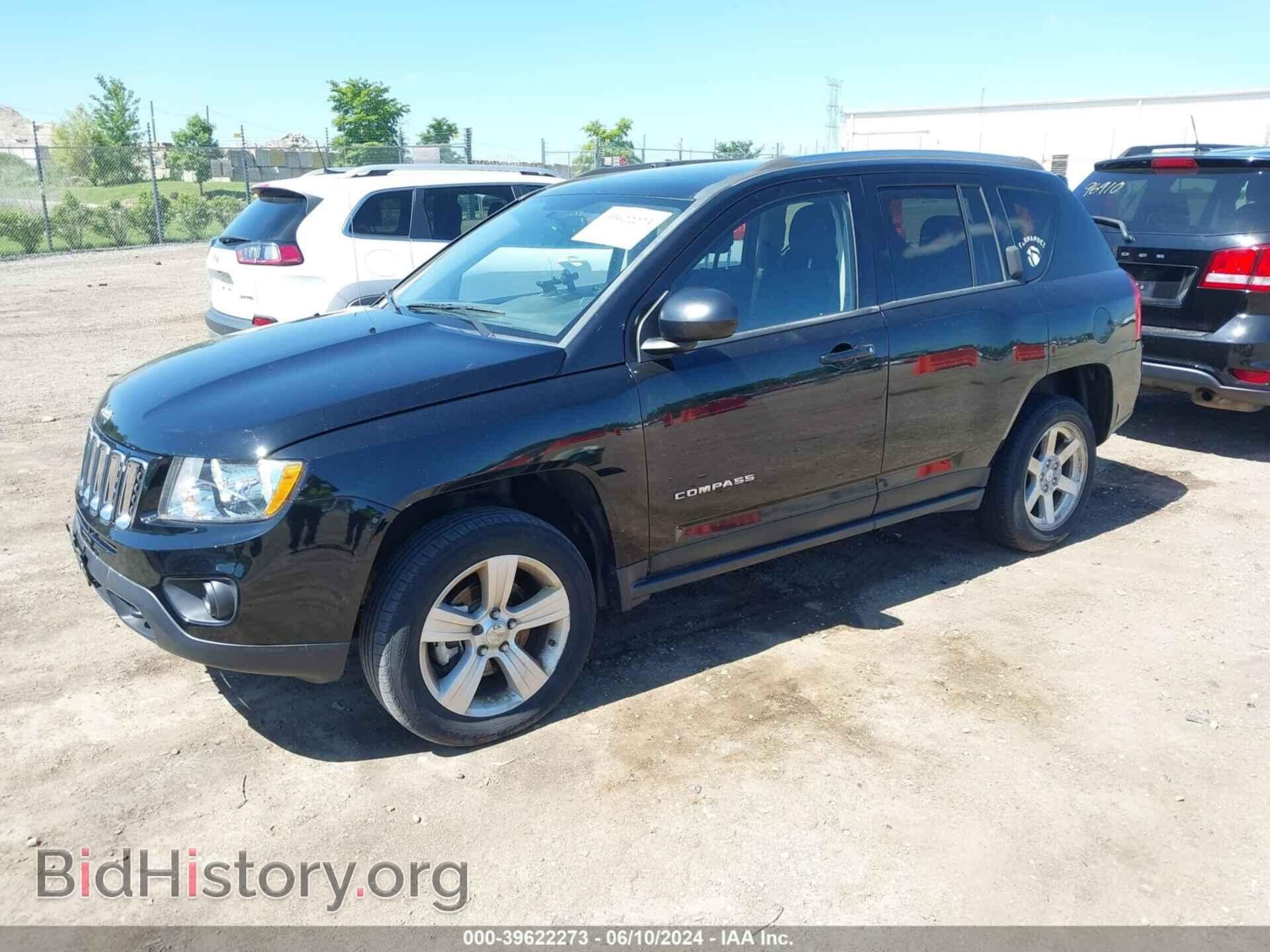 2012 JEEP COMPASS - VIN: 1C4NJDEB2CD638820 - Photo 2