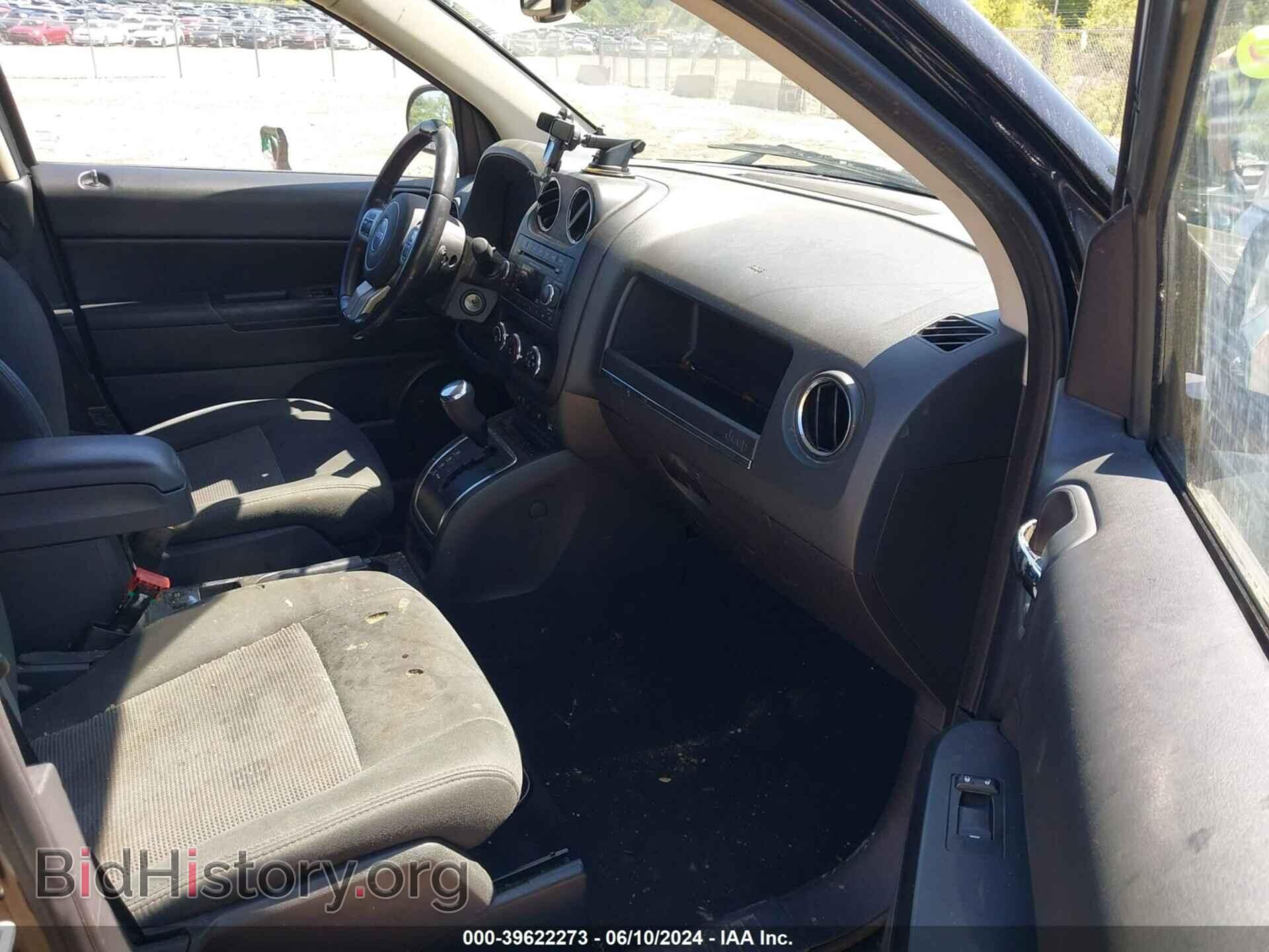 2012 JEEP COMPASS - VIN: 1C4NJDEB2CD638820 - Photo 5