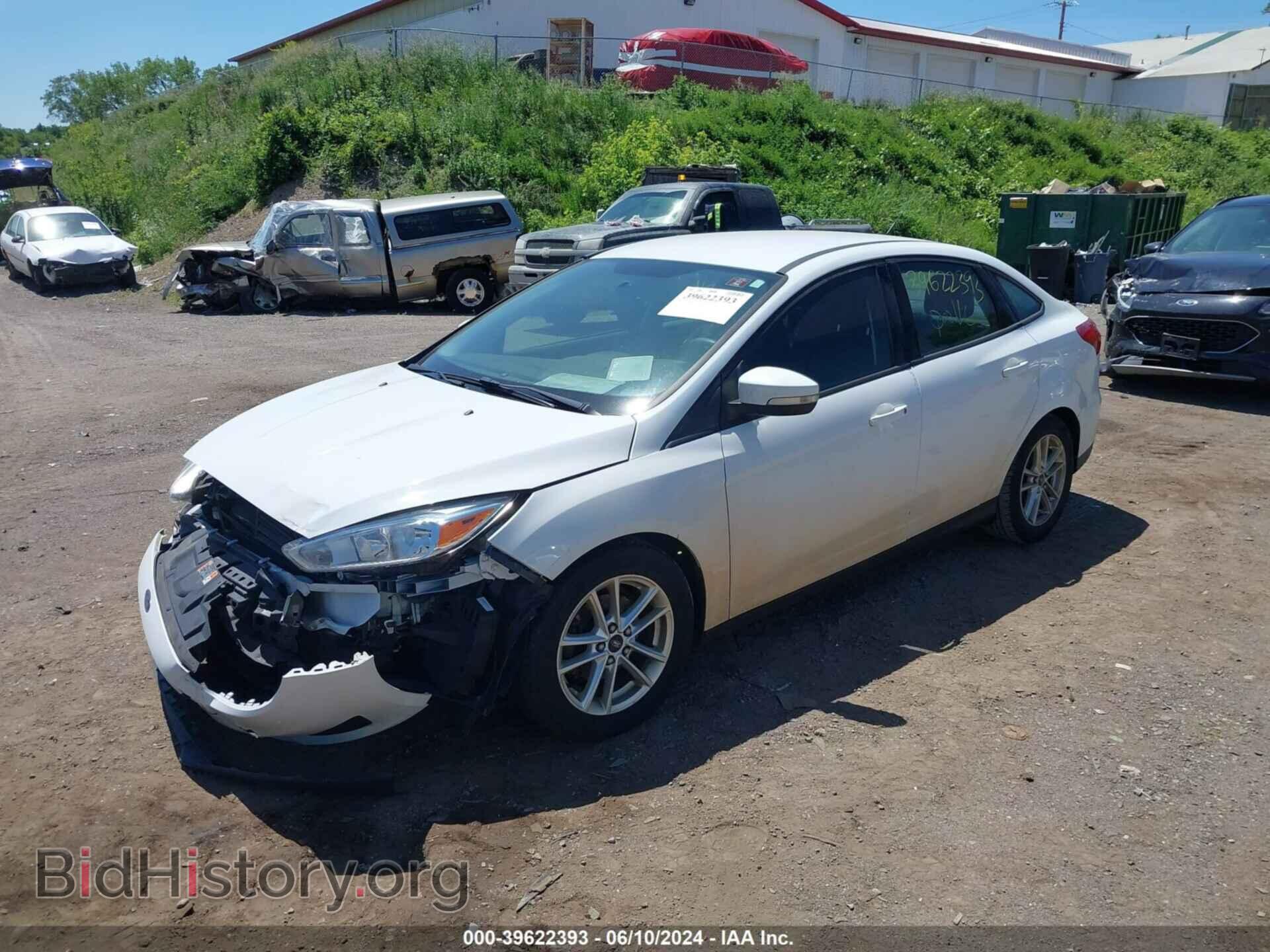 2016 FORD FOCUS - VIN: 1FADP3F2XGL239903 - Photo 2