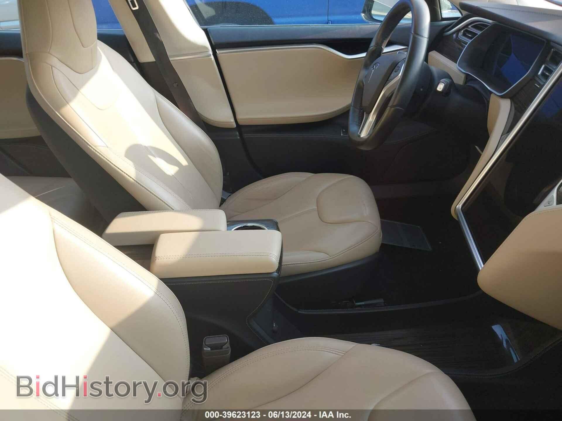 2014 TESLA MODEL S - VIN: 5YJSA1H19EFP66018 - Фото 5