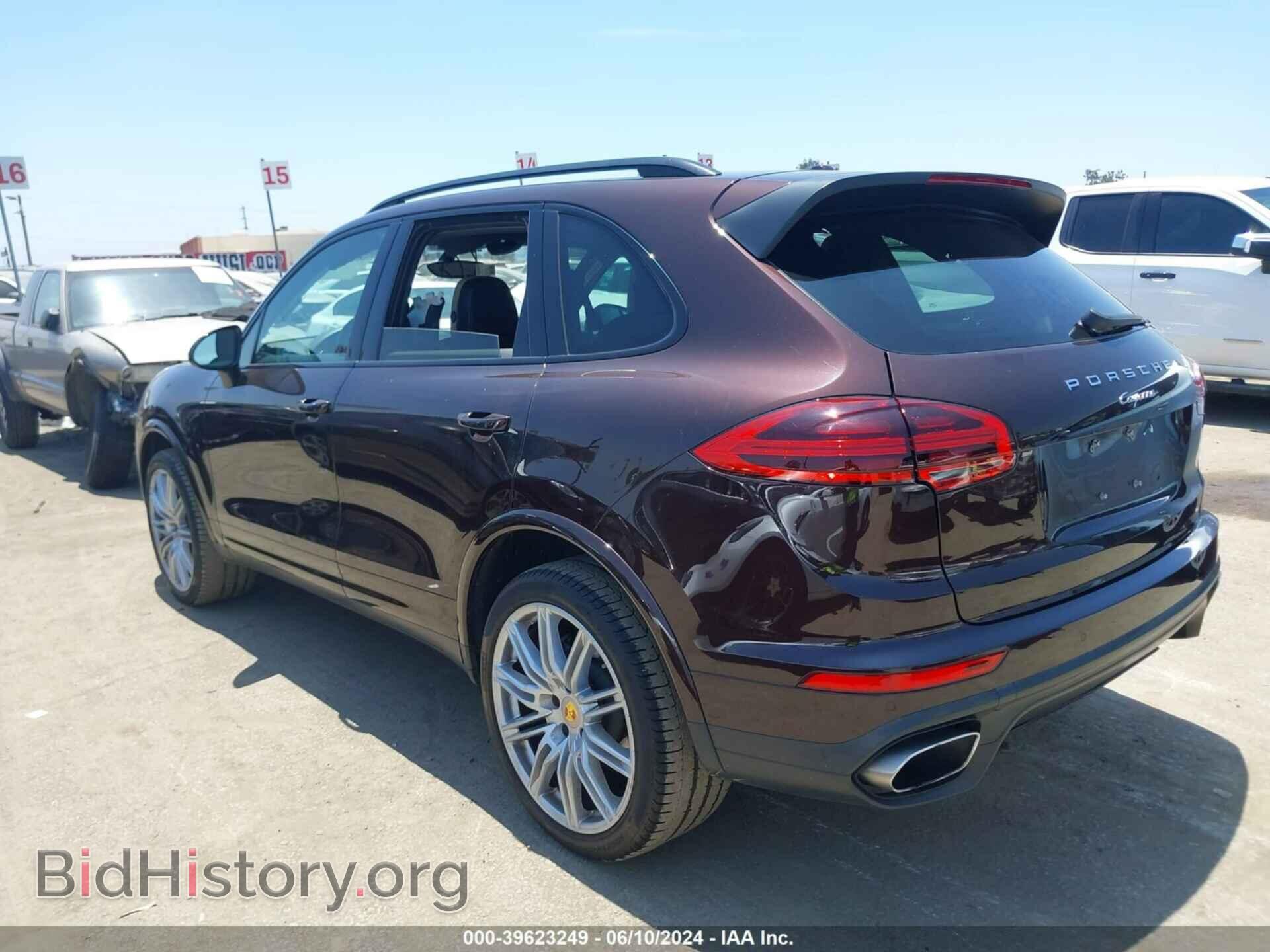 2018 PORSCHE CAYENNE - VIN: WP1AA2A25JKA07060 - Фото 3