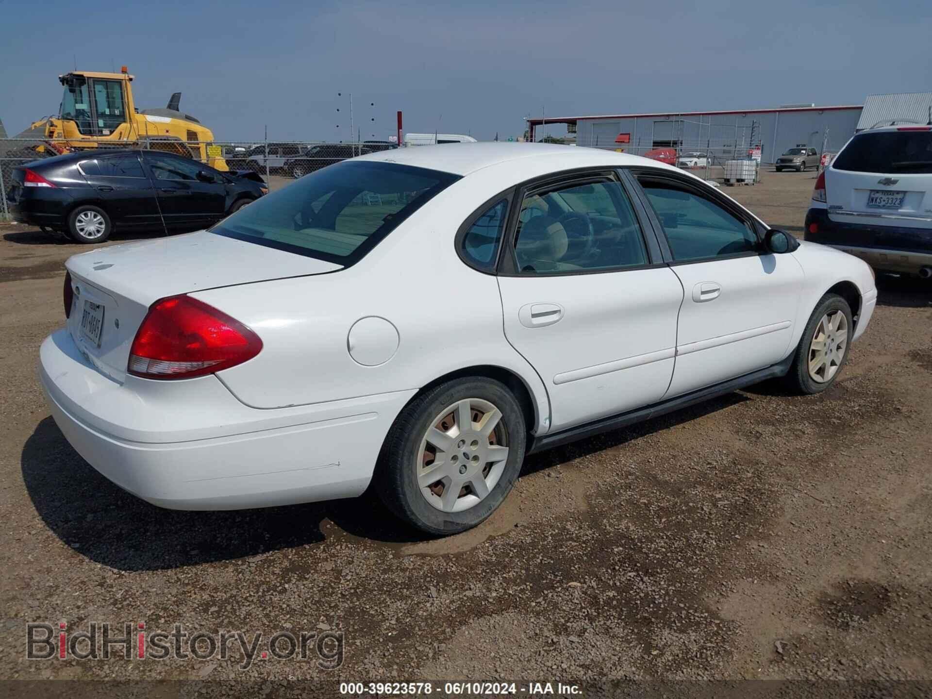 2006 FORD TAURUS - VIN: 1FAFP53UX6A128787 - Фото 4