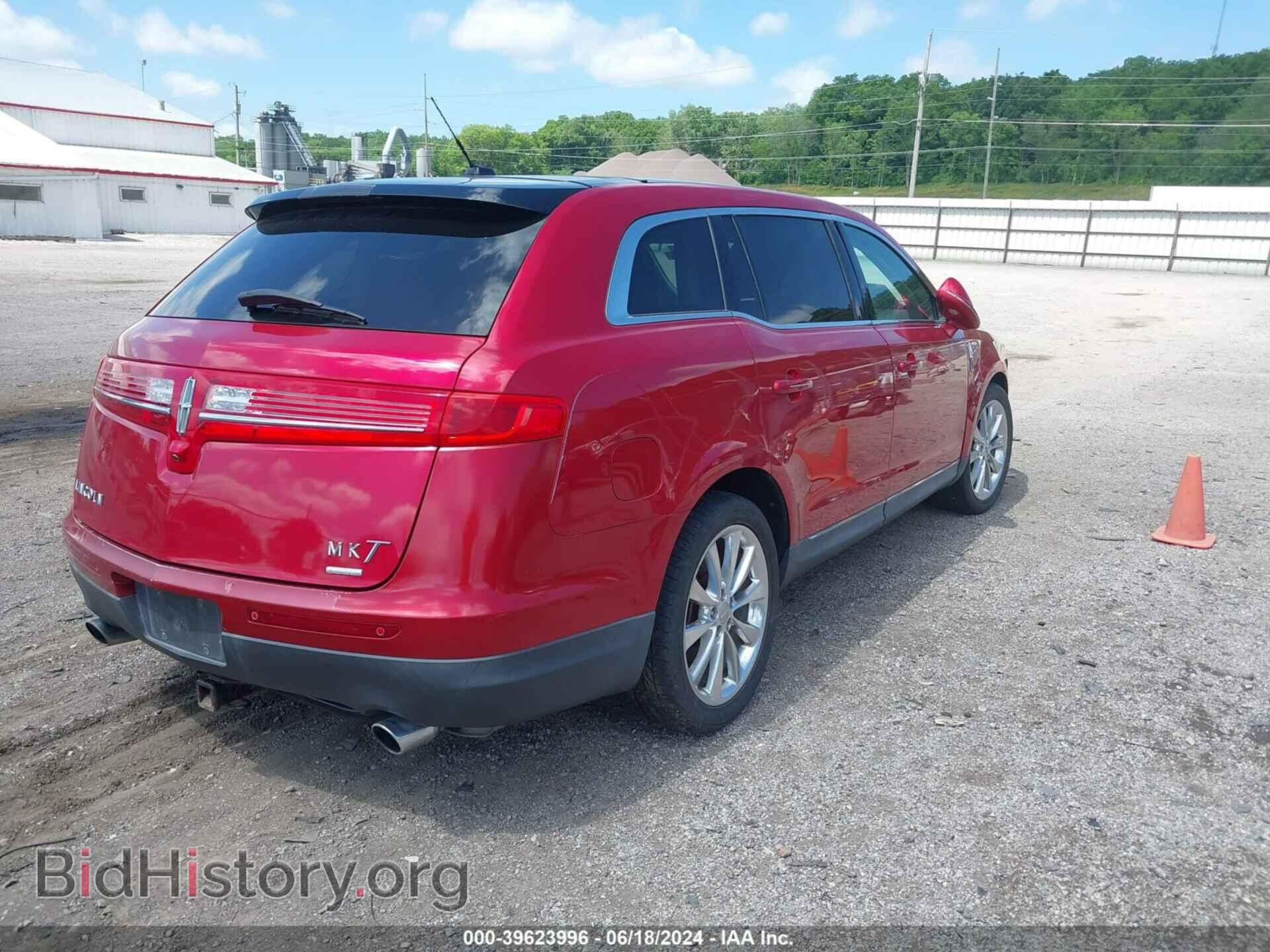 2011 LINCOLN MKT - VIN: 2LMHJ5AT3BBJ51163 - Photo 4