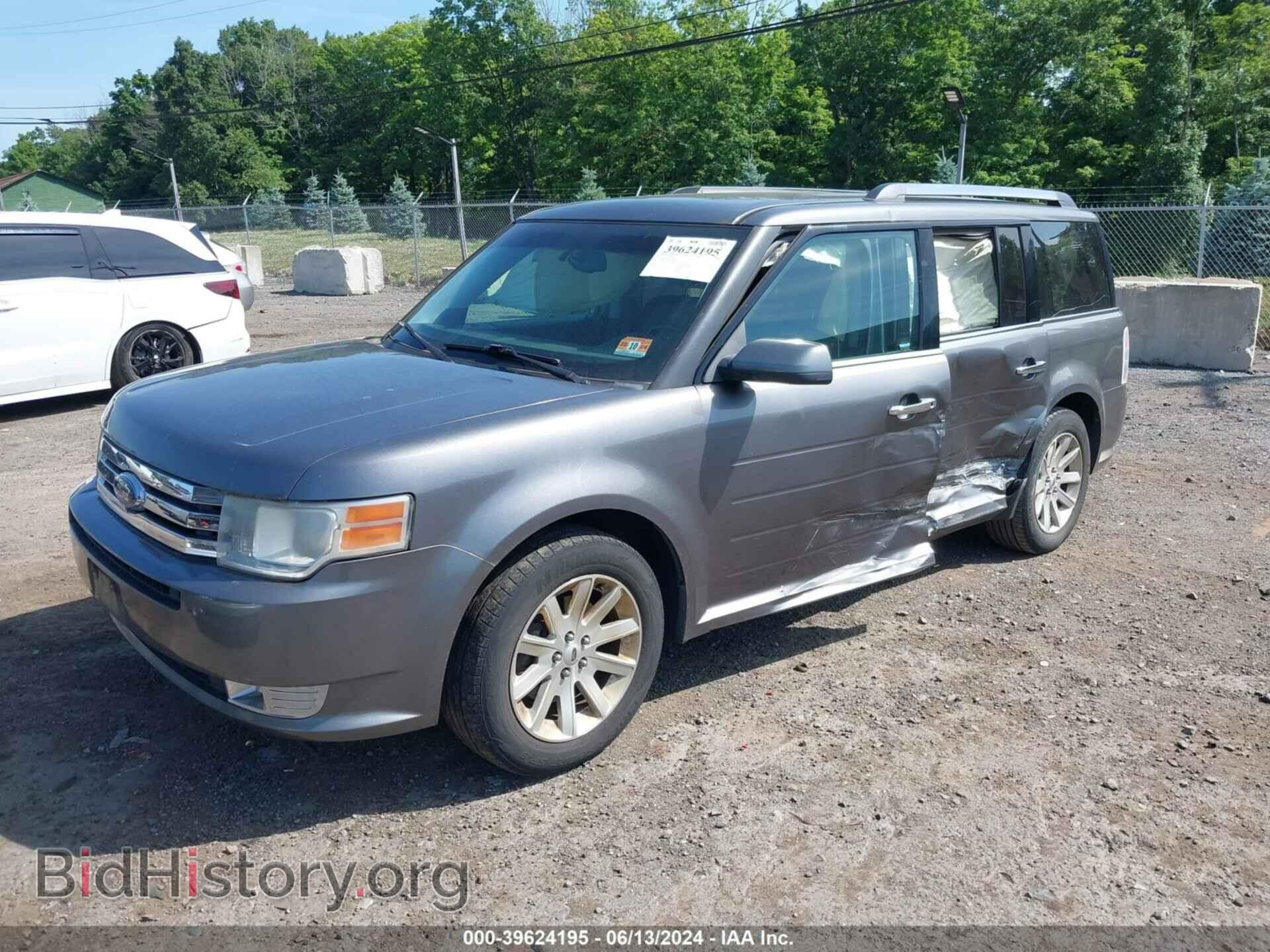 2010 FORD FLEX - VIN: 2FMGK5CC7ABA43094 - Photo 2