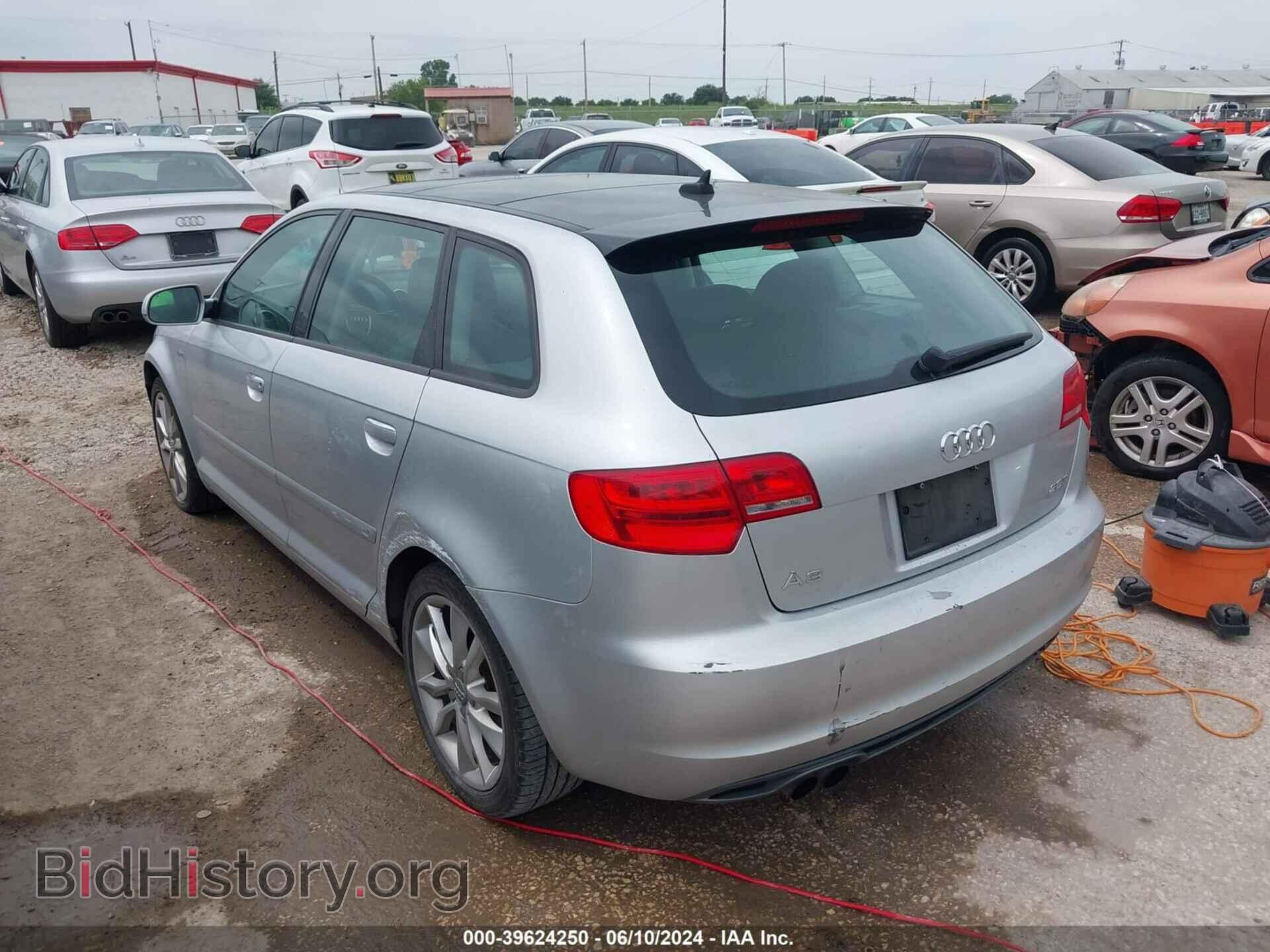 2012 AUDI A3 - VIN: WAUBEAFM8CA166420 - Фото 3