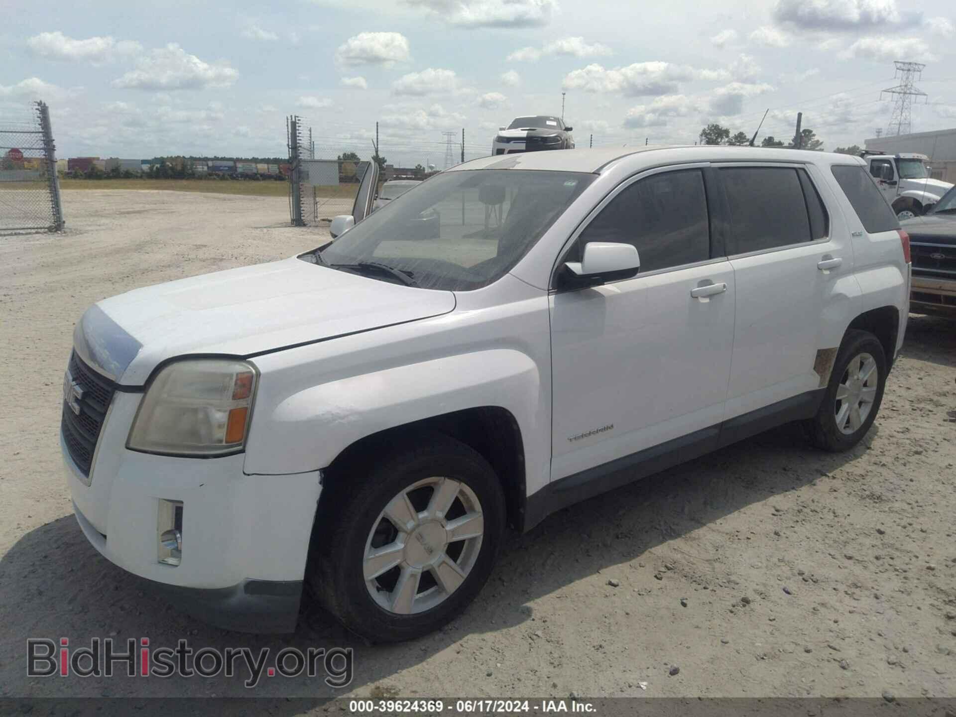 2011 GMC TERRAIN - VIN: 2CTALMEC5B6464373 - Photo 2