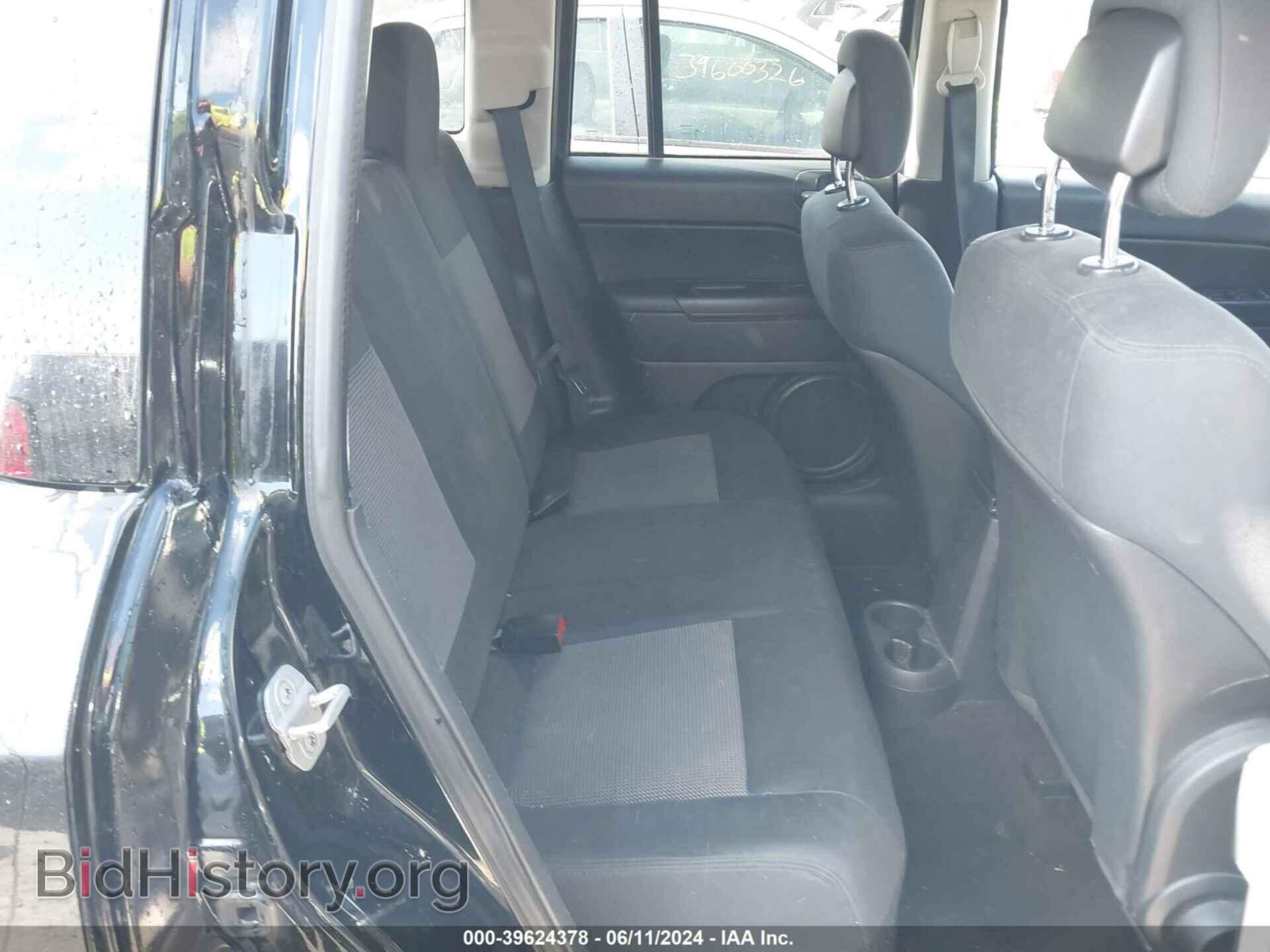 2012 JEEP COMPASS - VIN: 1C4NJCEB0CD627521 - Фото 8