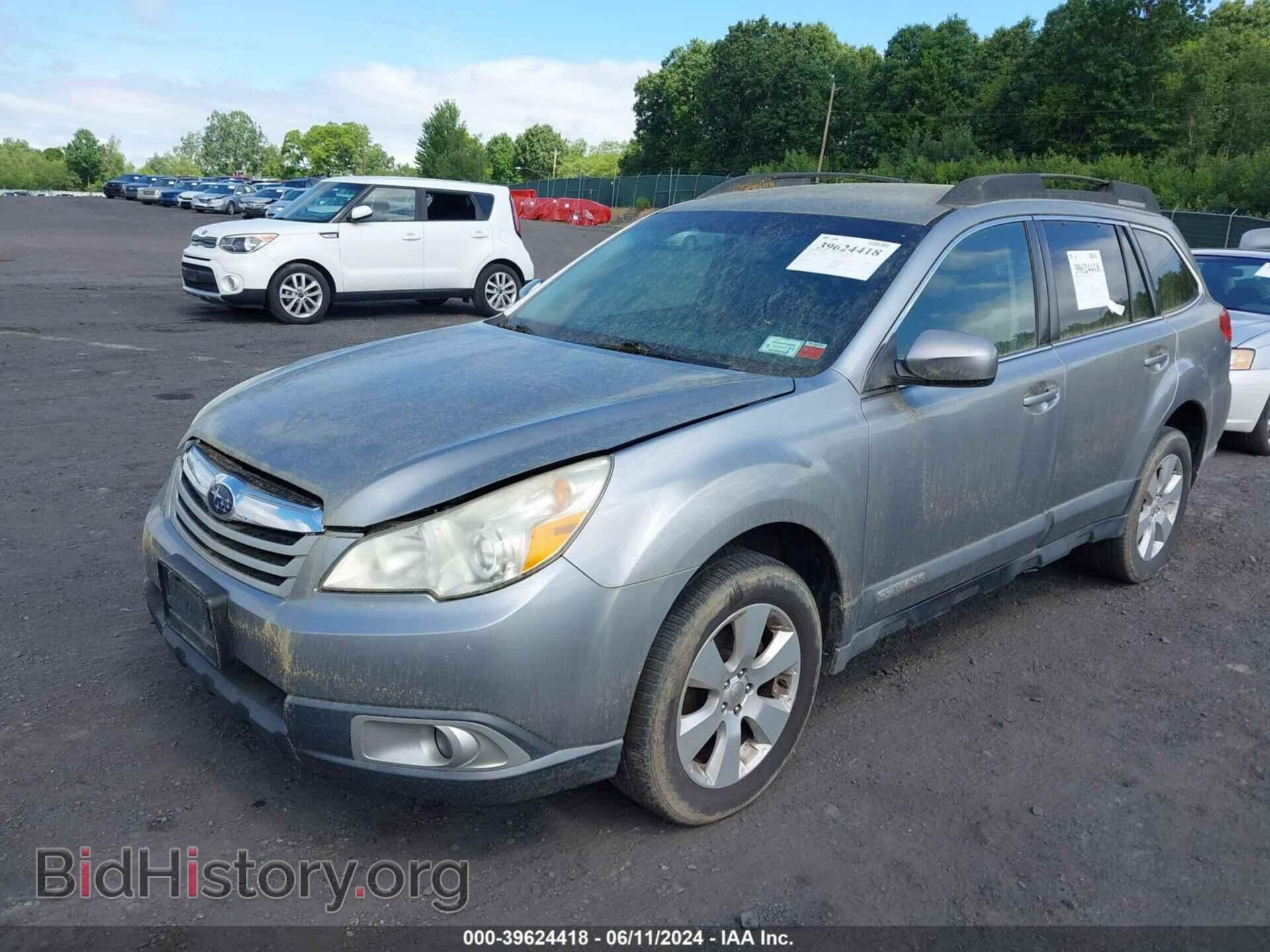 2011 SUBARU OUTBACK - VIN: 4S4BRBCC6B3362203 - Фото 2