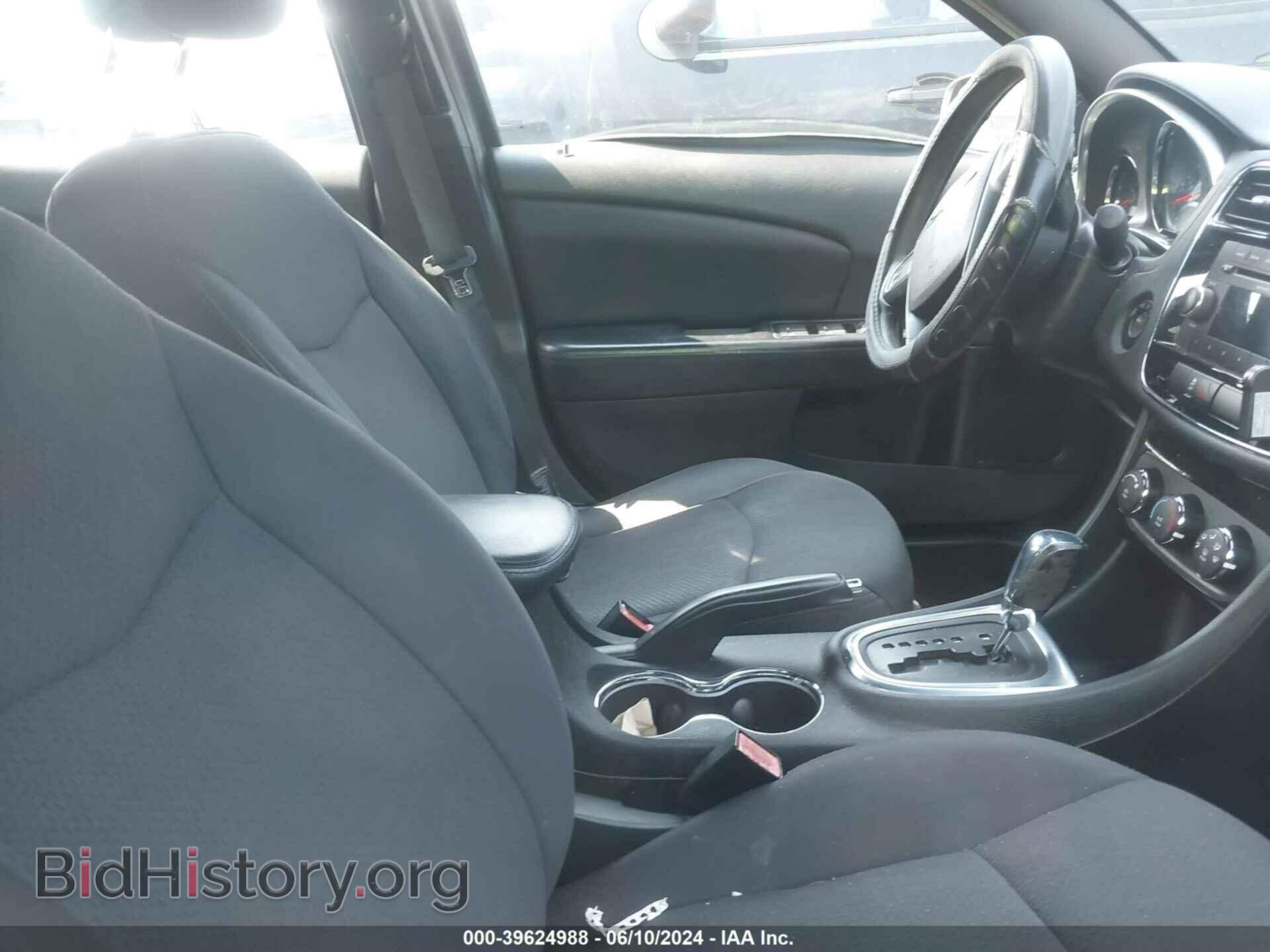2013 CHRYSLER 200 - VIN: 1C3CCBAB1DN670993 - Фото 5