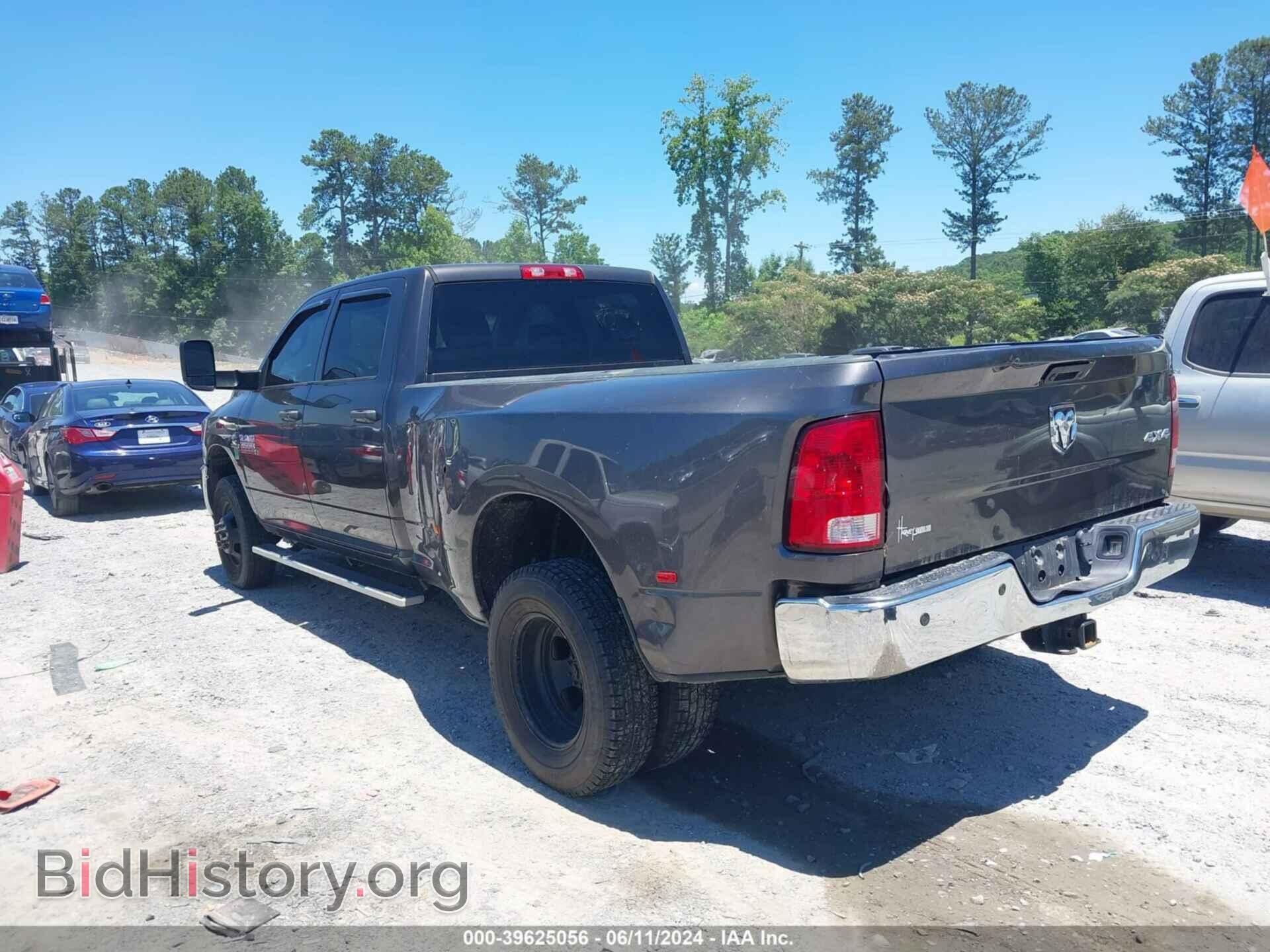 2018 RAM 3500 - VIN: 3C63RRGL6JG132143 - Фото 3