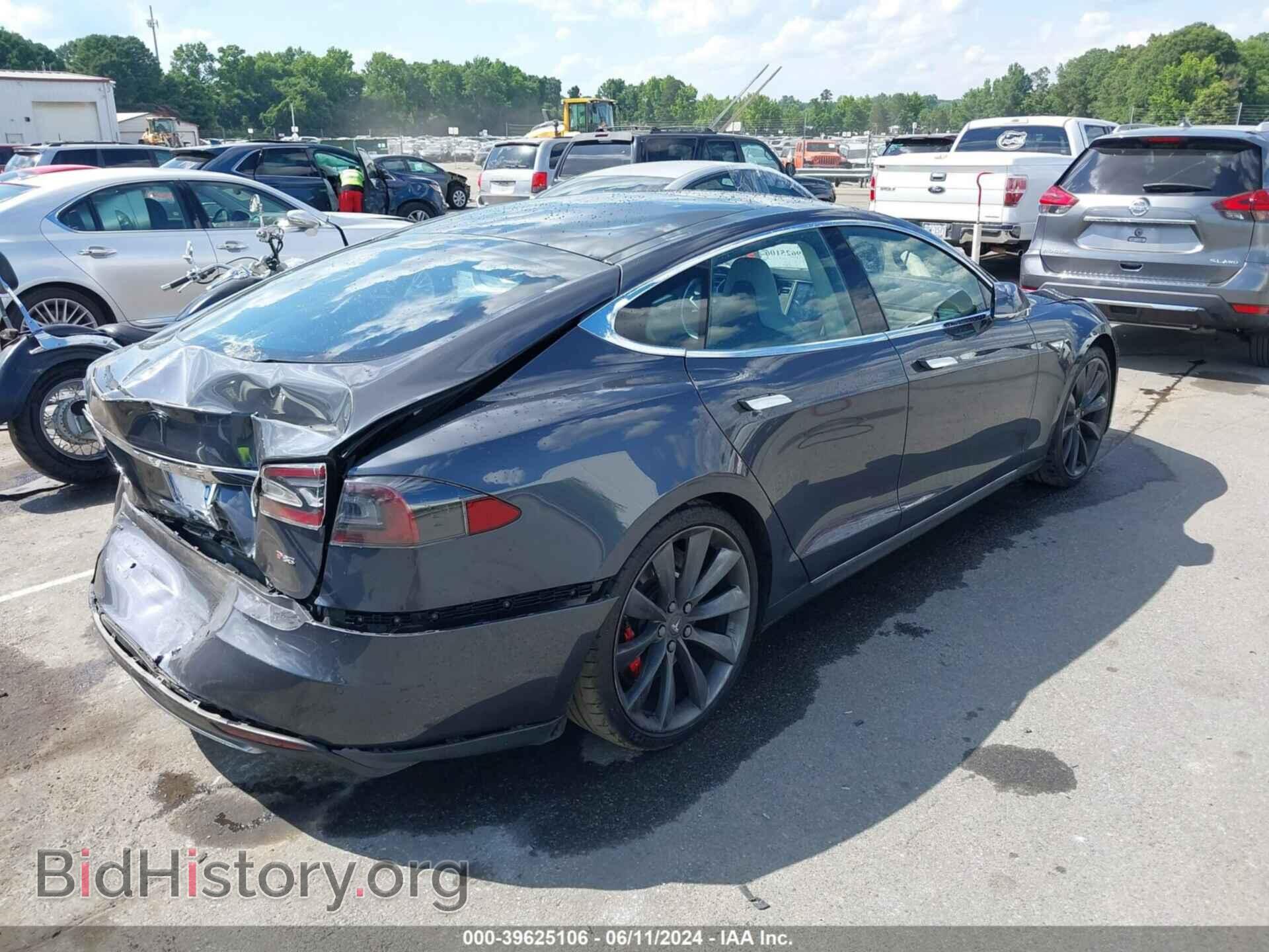 2014 TESLA MODEL S - VIN: 5YJSA1H15EFP48762 - Photo 4