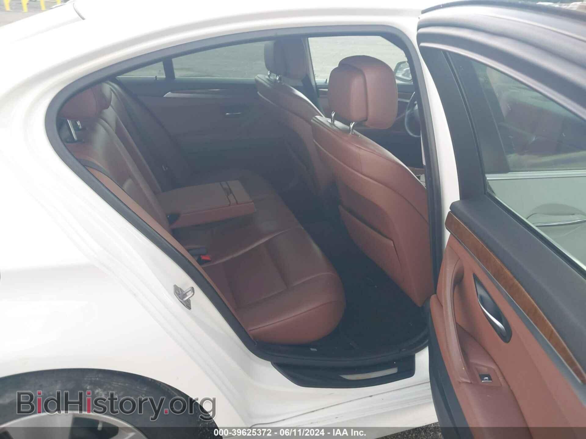 2013 BMW 528I - VIN: WBAXH5C57DD109062 - Фото 8