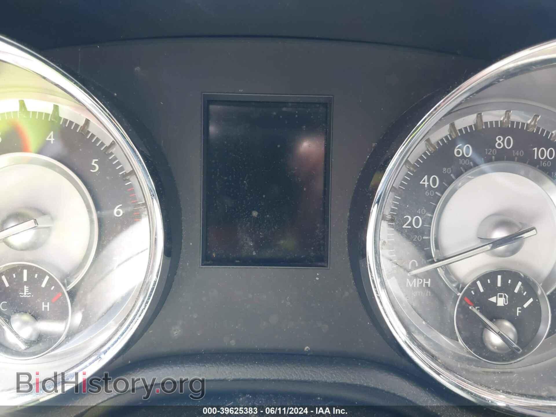 2013 CHRYSLER 300C - VIN: 2C3CCAET4DH572241 - Фото 7