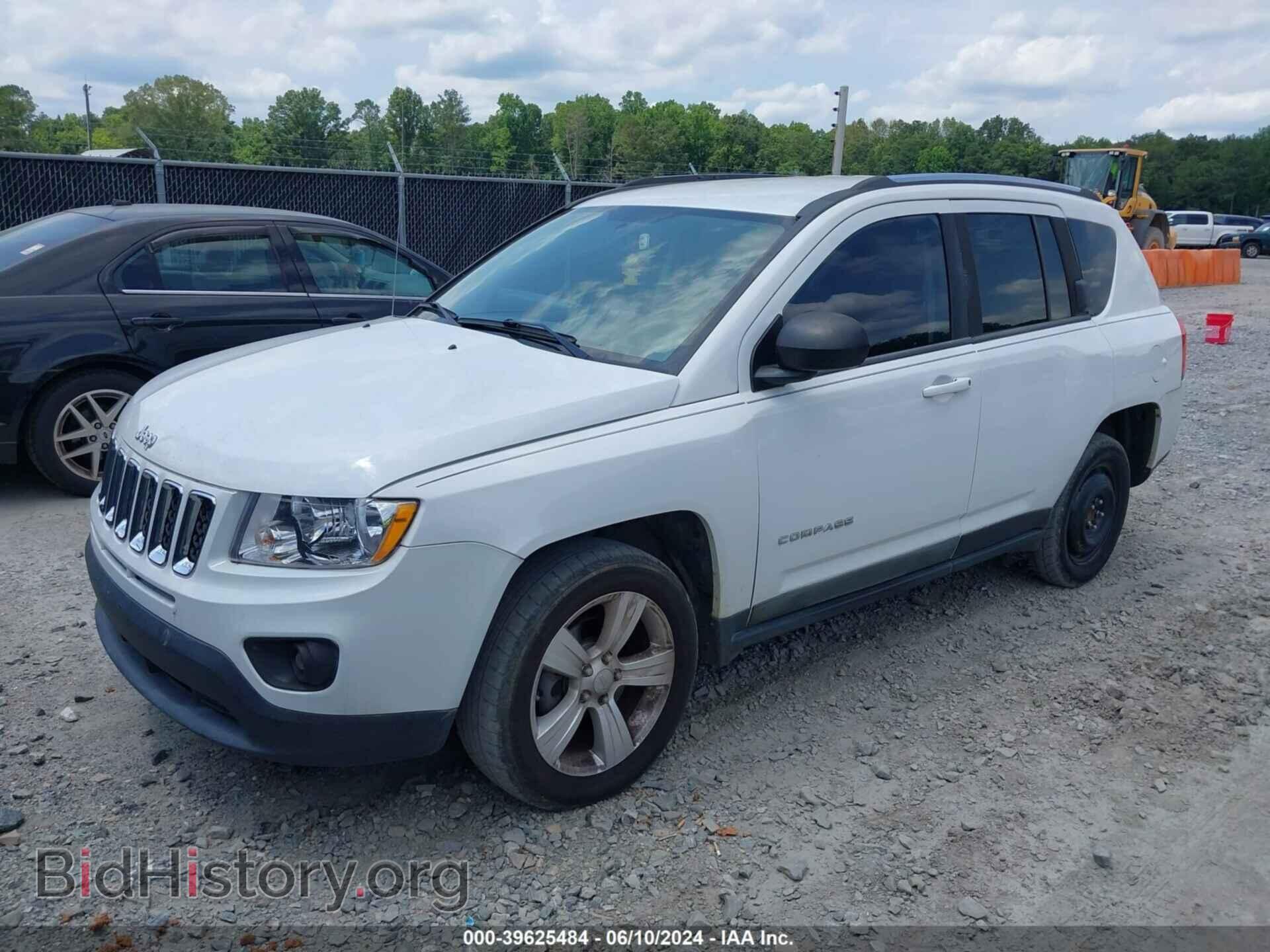2012 JEEP COMPASS - VIN: 1C4NJCBA9CD523637 - Фото 2
