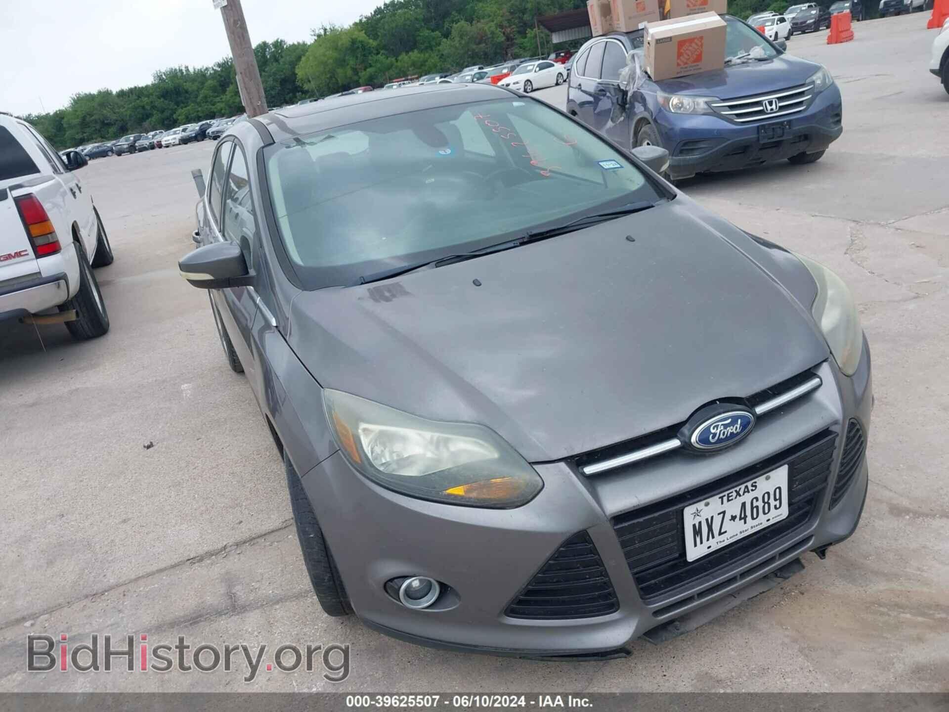 Фотография 1FAHP3N26CL221833 - FORD FOCUS 2012