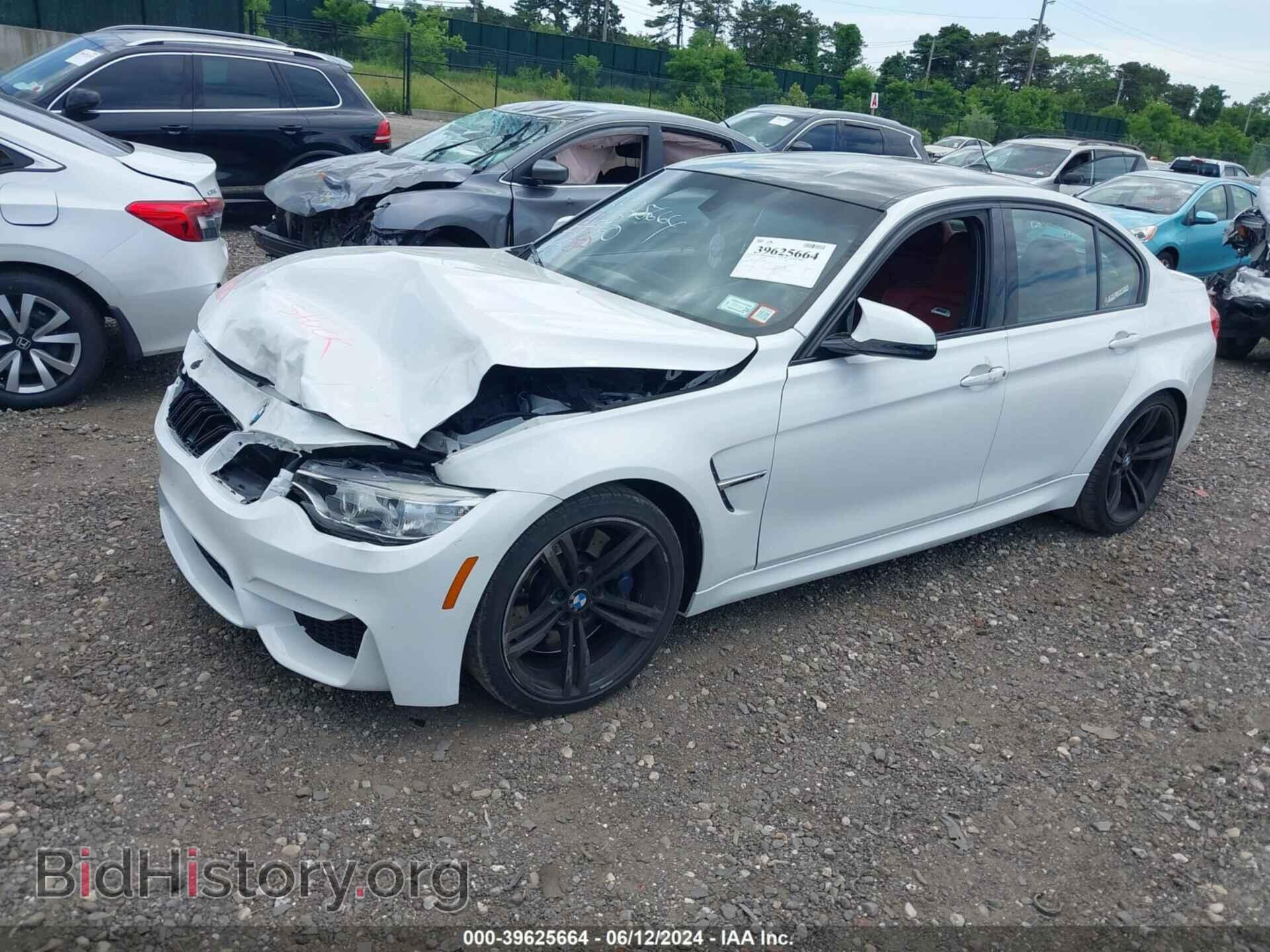 2015 BMW M3 - VIN: WBS3C9C58FP805088 - Photo 2