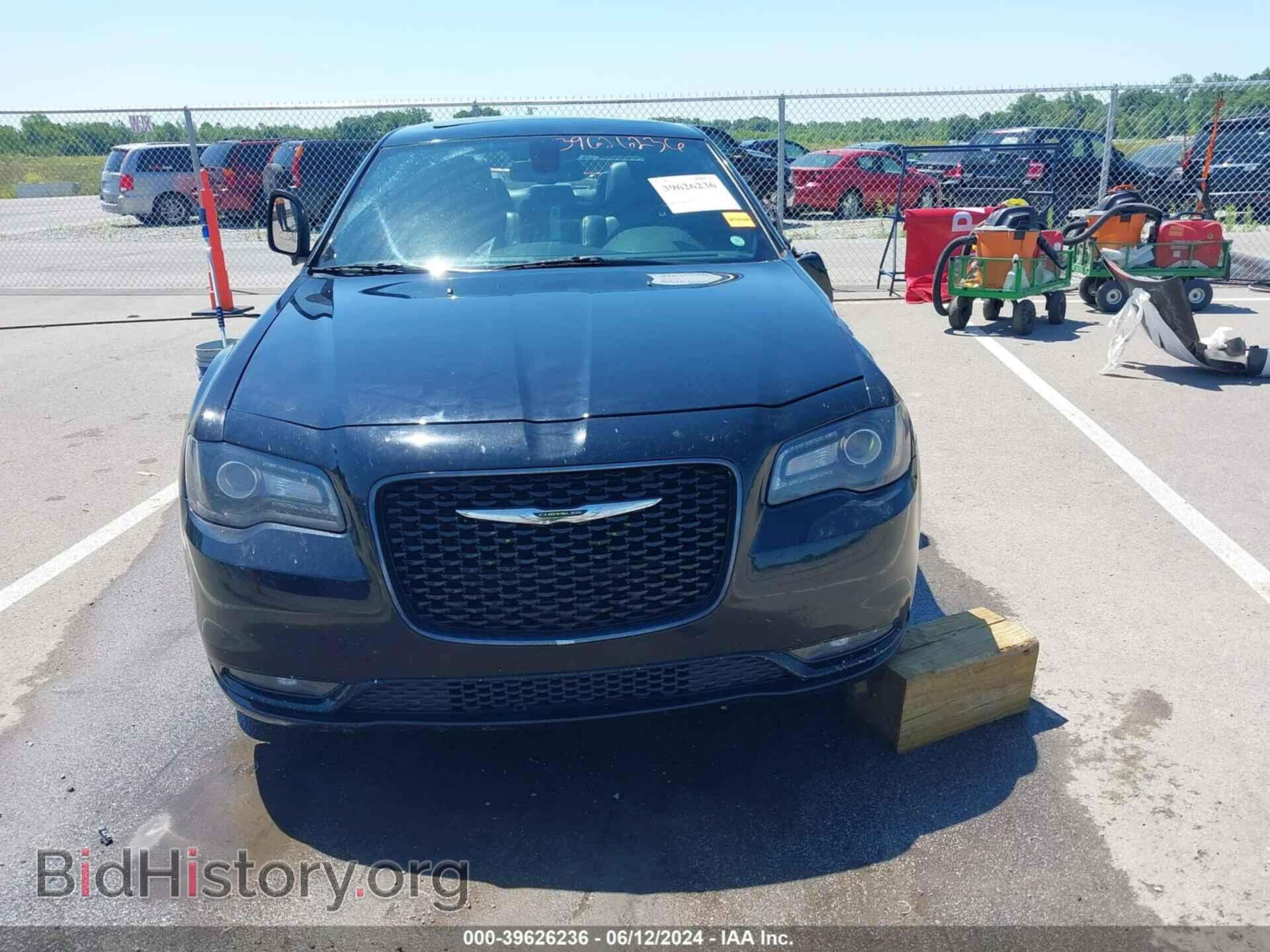 2016 CHRYSLER 300 - VIN: 2C3CCAGG2GH329404 - Photo 13
