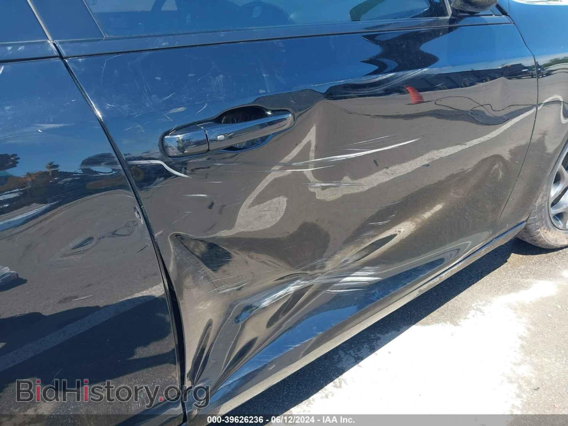 2016 CHRYSLER 300 - VIN: 2C3CCAGG2GH329404 - Photo 21