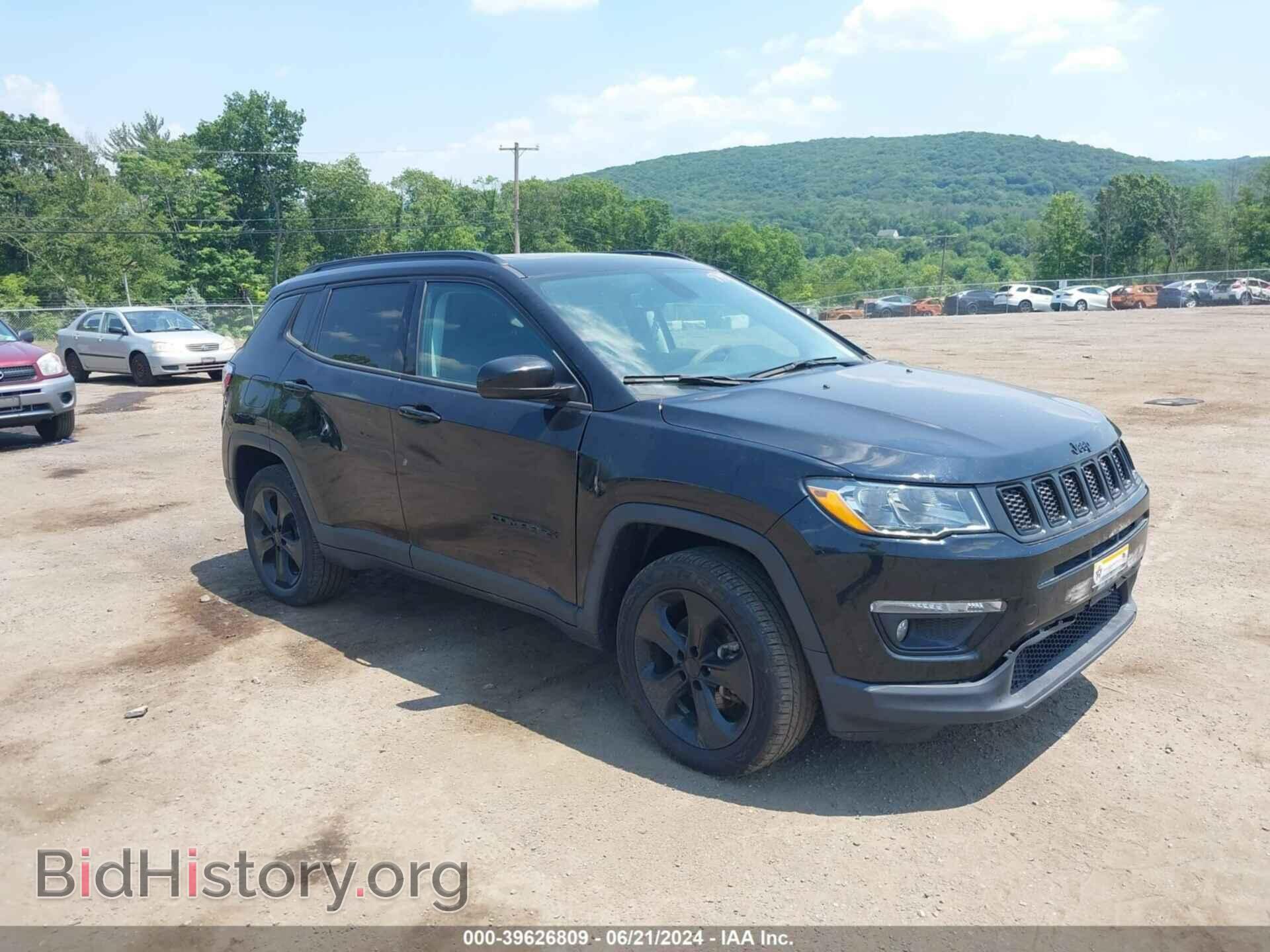Photo 3C4NJDBBXLT168390 - JEEP COMPASS 2020