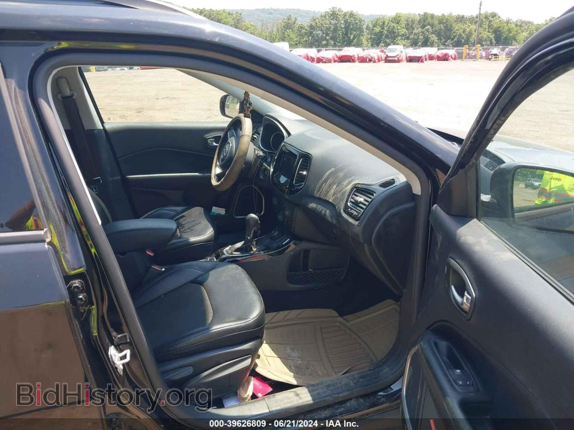 2020 JEEP COMPASS - VIN: 3C4NJDBBXLT168390 - Фото 5