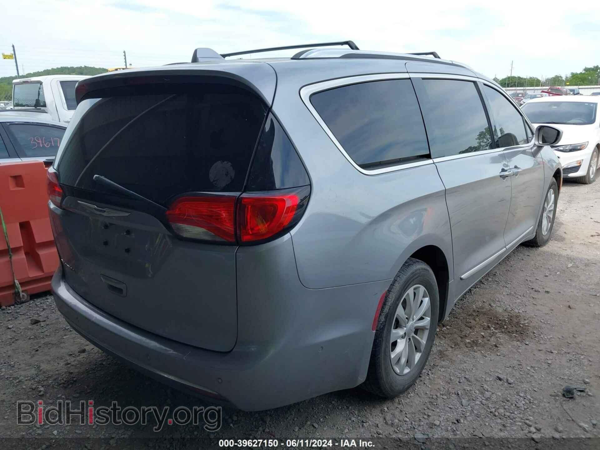 2018 CHRYSLER PACIFICA - VIN: 2C4RC1BG3JR314733 - Фото 3