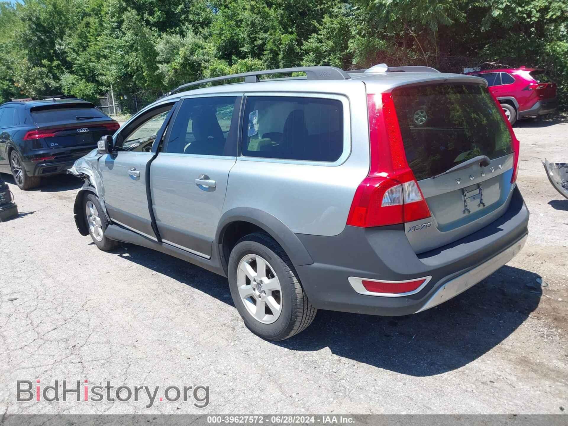 2011 VOLVO XC70 - VIN: YV4940BZ0B1097332 - Фото 3