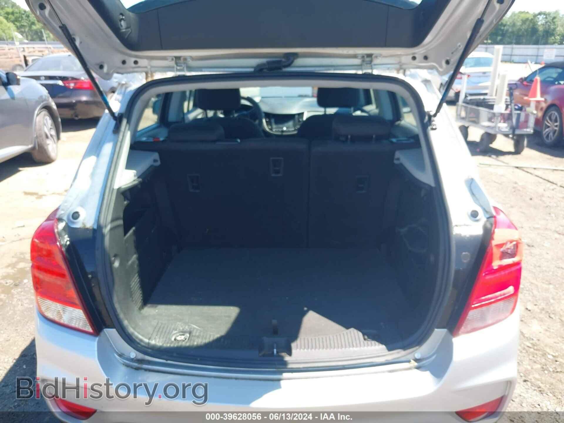 2017 CHEVROLET TRAX - VIN: 3GNCJKSB3HL214328 - Фото 8