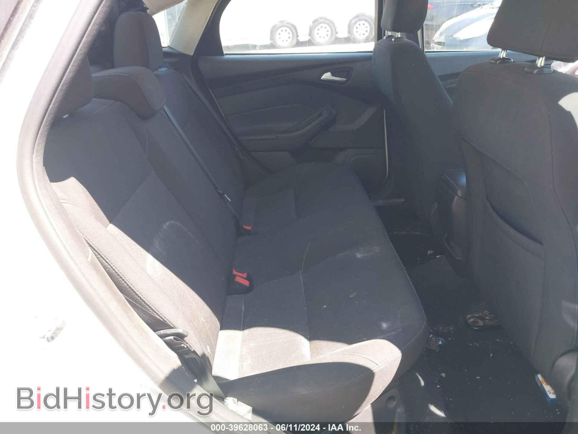 2016 FORD FOCUS - VIN: 1FADP3F21GL247498 - Photo 8