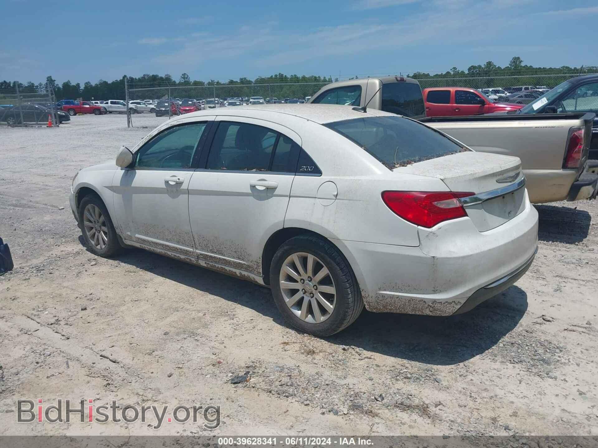 2012 CHRYSLER 200 - VIN: 1C3CCBBB7CN105483 - Фото 3