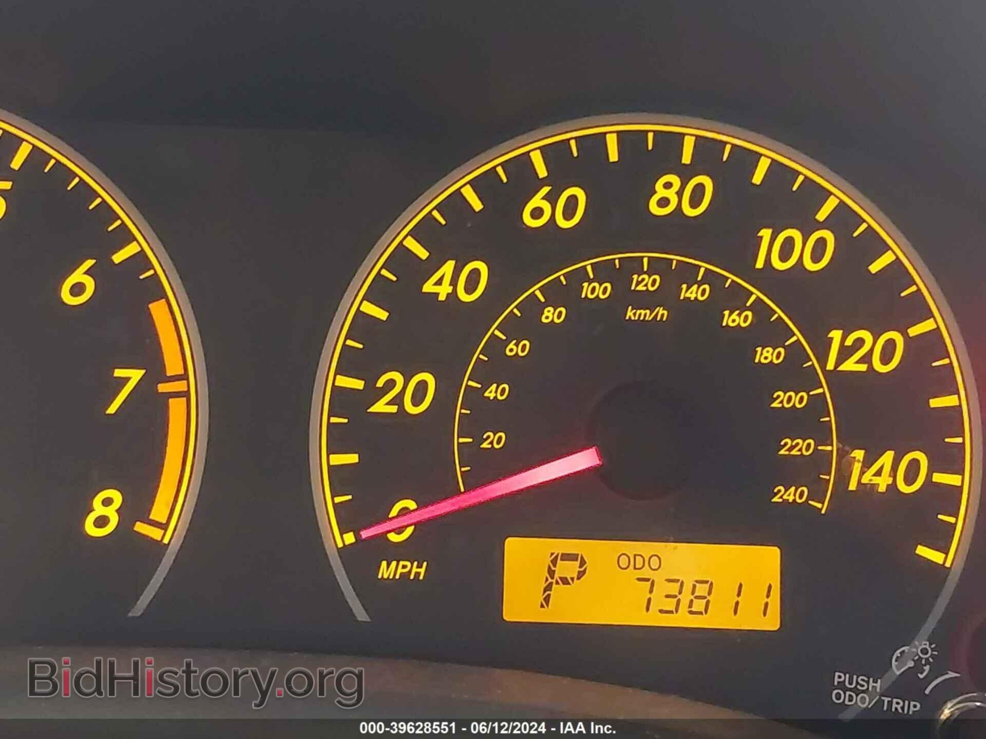 2011 TOYOTA COROLLA - VIN: 2T1BU4EE8BC609564 - Фото 15