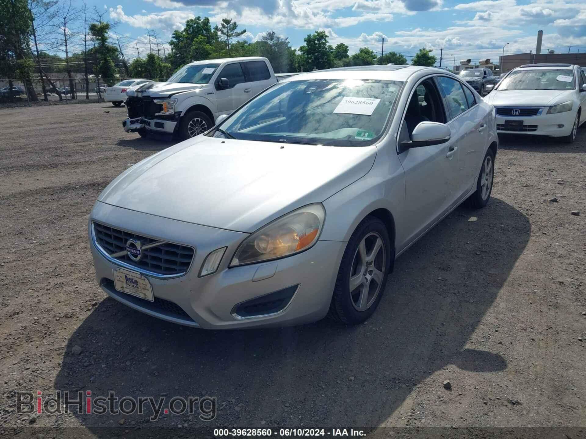 2012 VOLVO S60 - VIN: YV1622FS2C2119969 - Фото 2