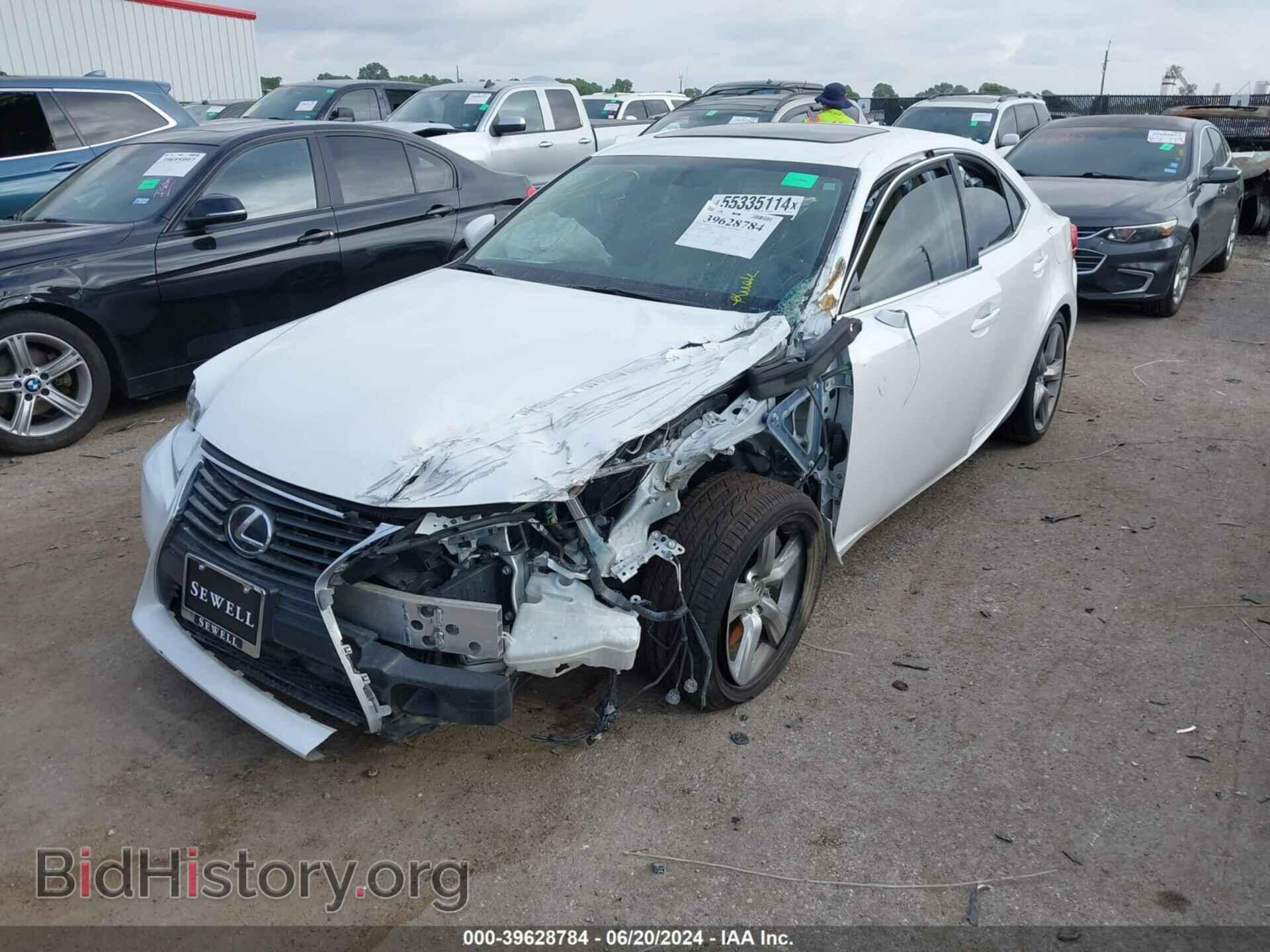 2015 LEXUS IS 350 - VIN: JTHBE1D22F5017582 - Фото 2
