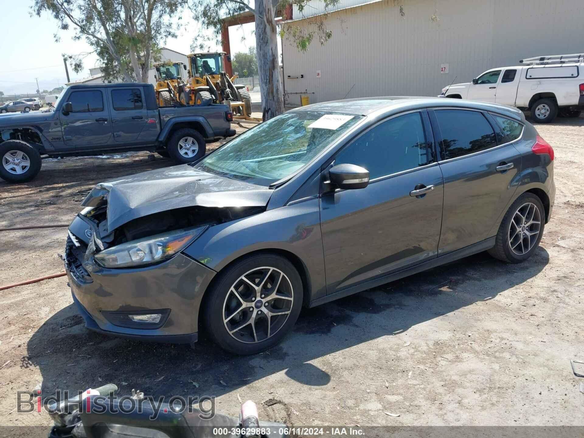 2017 FORD FOCUS - VIN: 1FADP3M21HL235937 - Фото 2