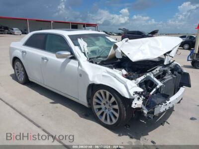 2013 Chrysler 300 Motown, белый — VIN 2C3CCAAG9DH744952, IAAI