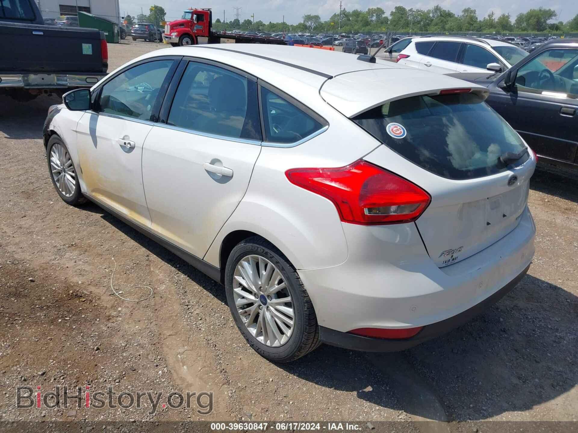 2016 FORD FOCUS - VIN: 1FADP3N26GL299629 - Фото 3