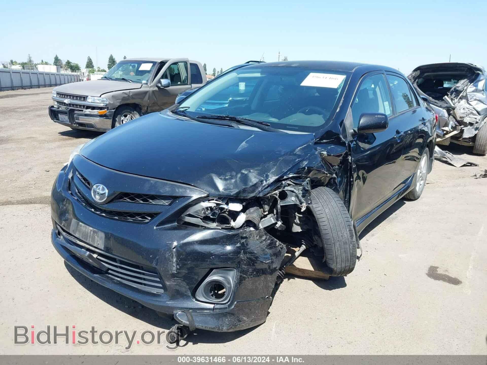 2013 TOYOTA COROLLA - VIN: 2T1BU4EE9DC995043 - Фото 2