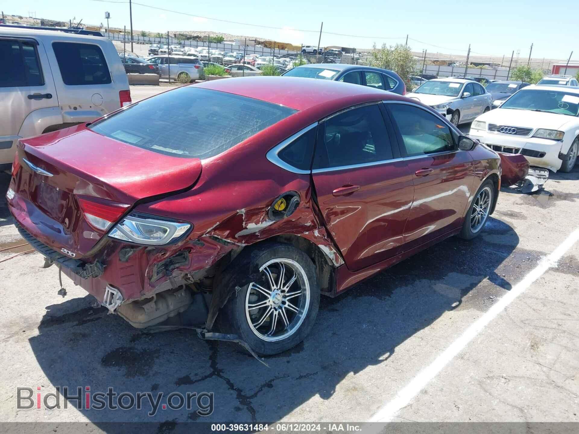 2016 CHRYSLER 200 - VIN: 1C3CCCAB7GN137993 - Фото 4