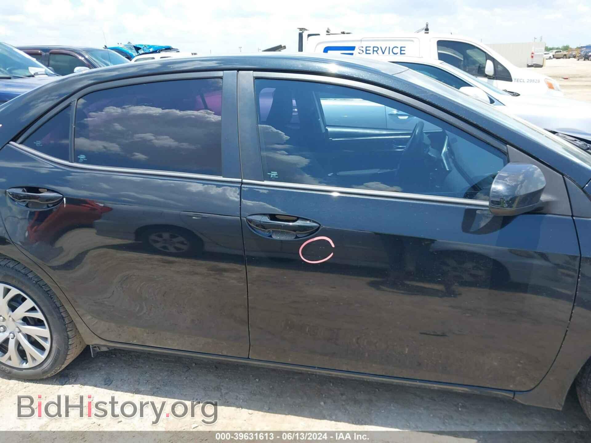 2017 TOYOTA COROLLA - VIN: 5YFBURHEXHP691704 - Фото 13