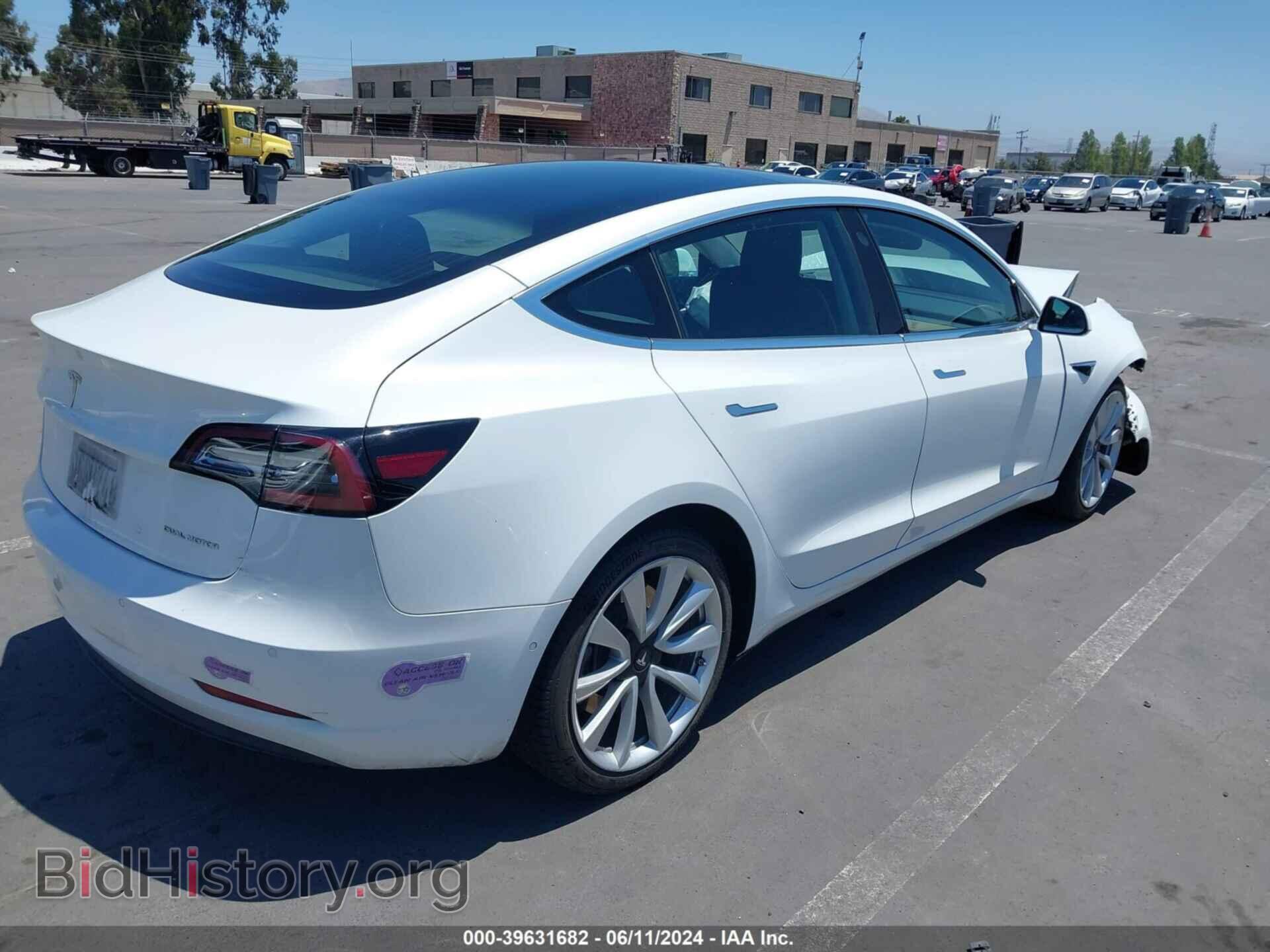 2018 TESLA MODEL 3 - VIN: 5YJ3E1EB9JF088872 - Photo 4