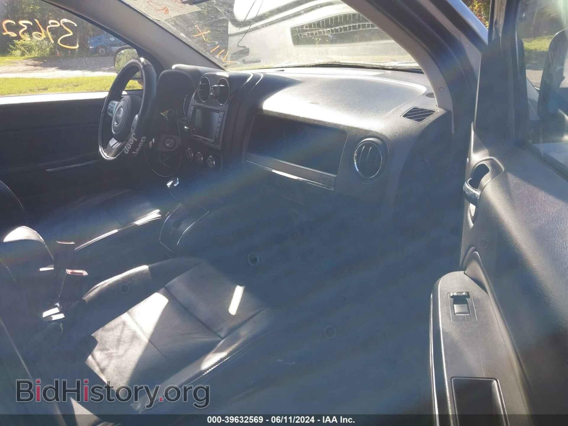 2011 JEEP COMPASS - VIN: 1J4NF5FB0BD279059 - Photo 5